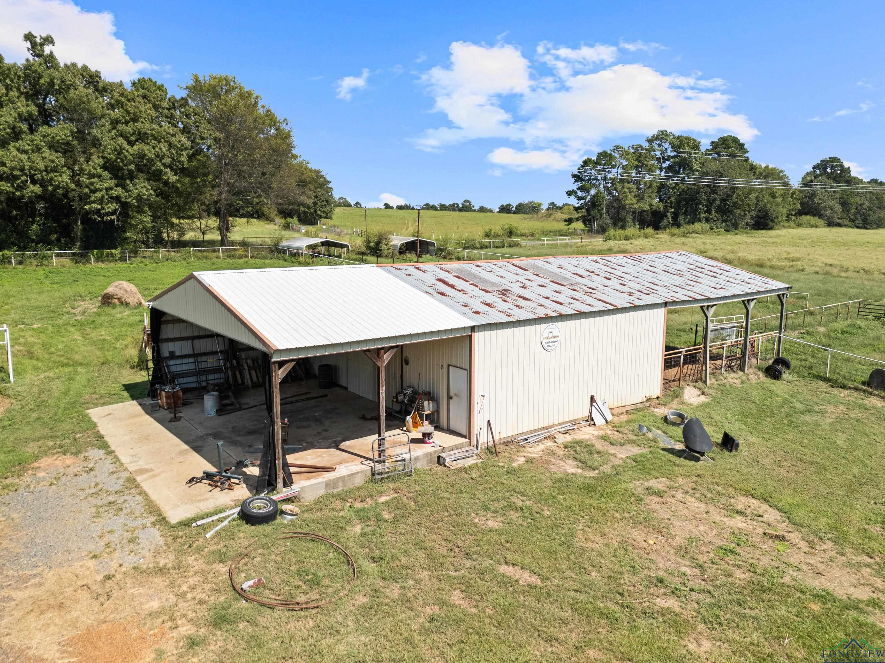 Tatum, Texas, 75691, United States, 3 Bedrooms Bedrooms, ,2 BathroomsBathrooms,Residential,For Sale,1933194