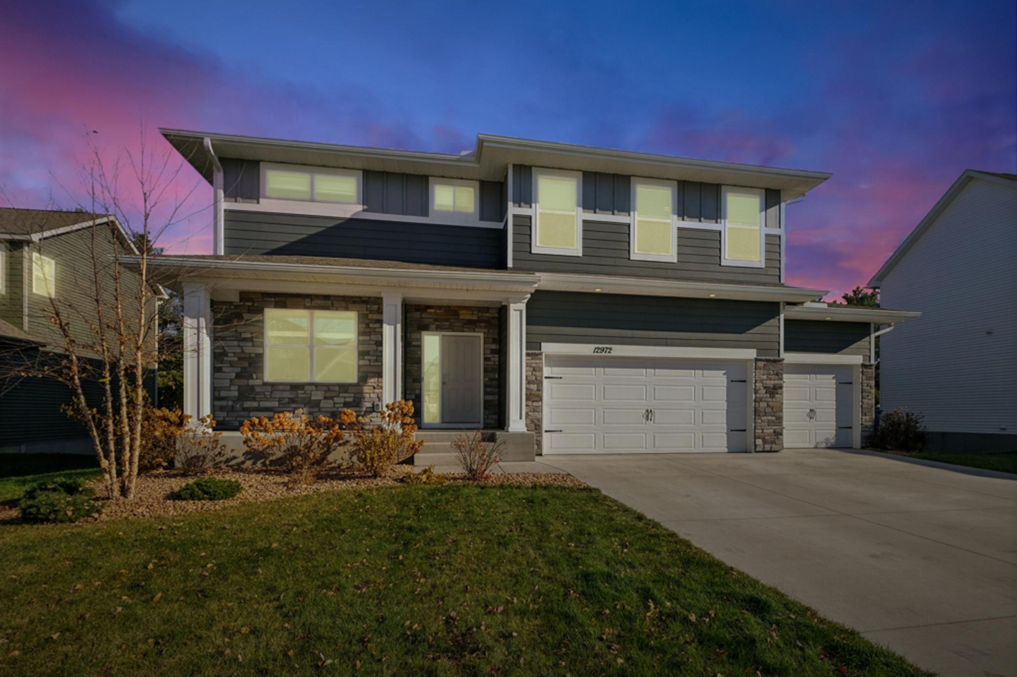 Champlin, Minnesota, 55316, United States, 5 Bedrooms Bedrooms, ,2 BathroomsBathrooms,Residential,For Sale,1991646