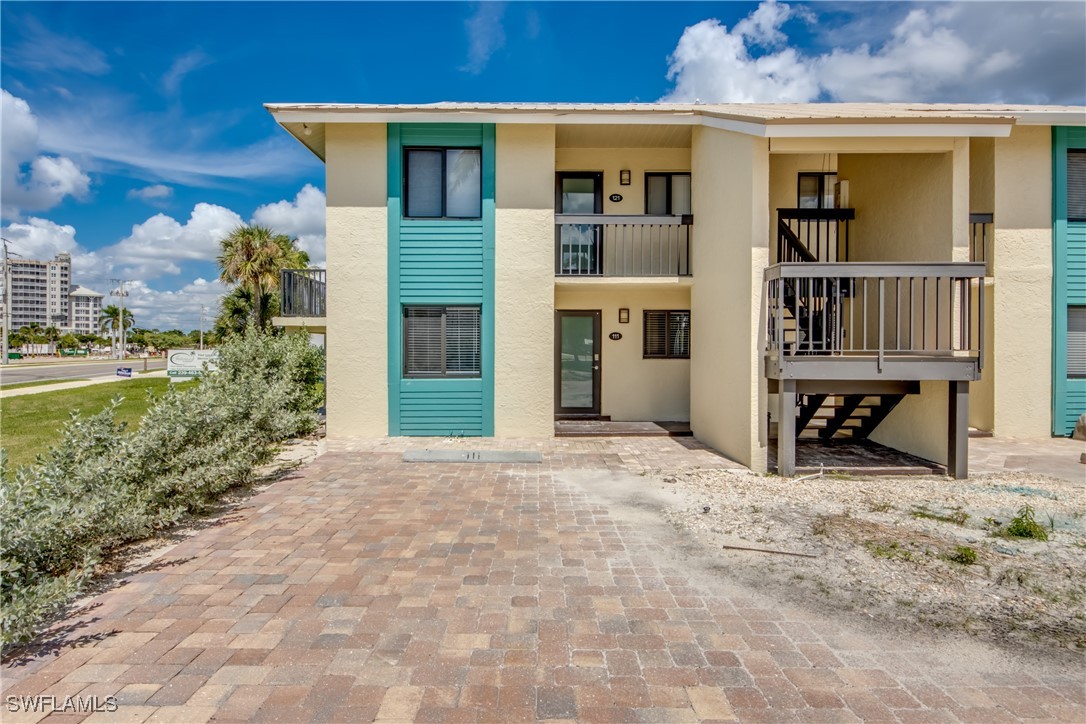 Fort Myers Beach, Florida, 33931, United States, 2 Bedrooms Bedrooms, ,2 BathroomsBathrooms,Residential,For Sale,1981838