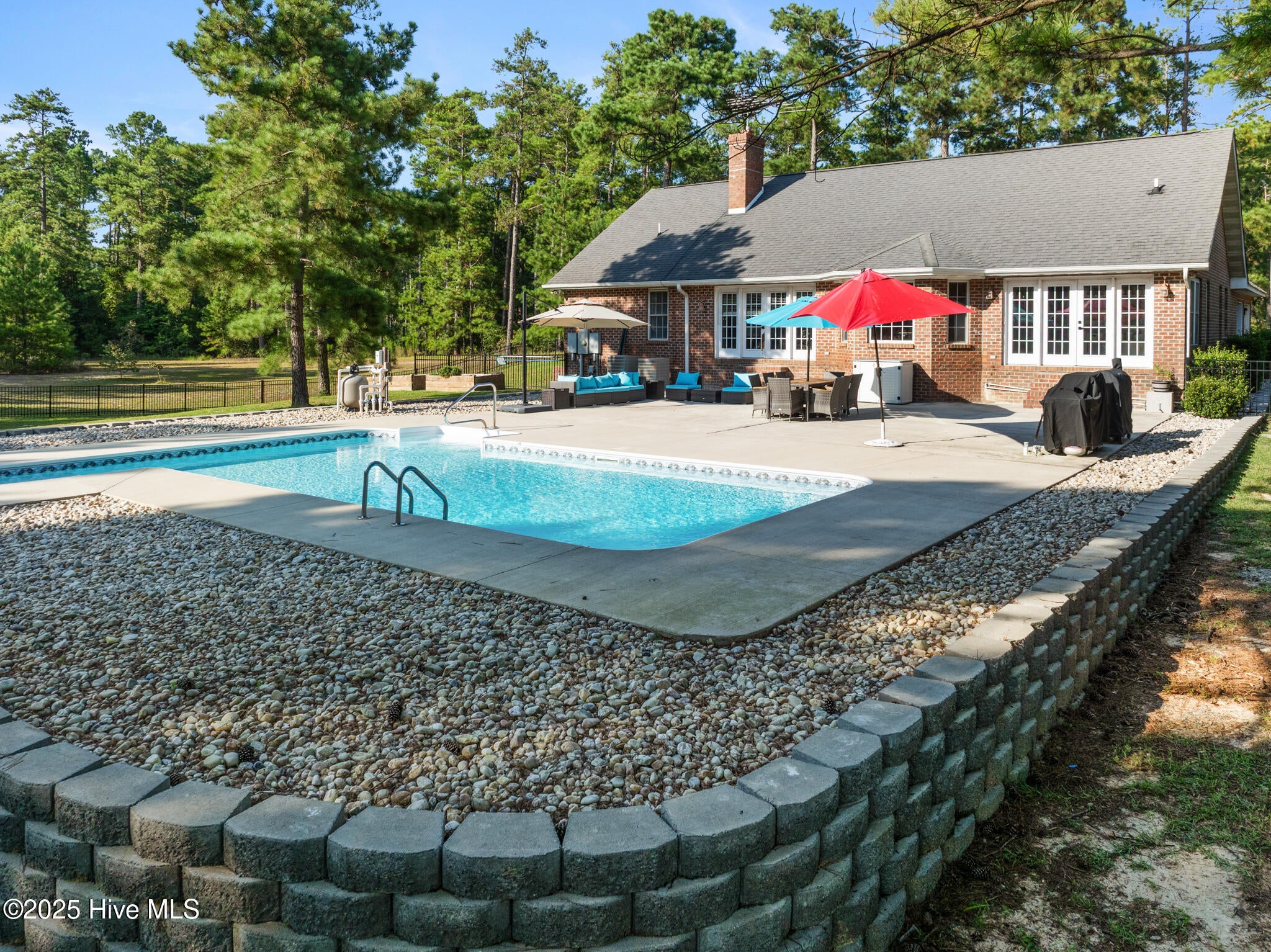 Ellerbe, North Carolina, 28338, United States, 3 Bedrooms Bedrooms, ,2 BathroomsBathrooms,Residential,For Sale,1926015