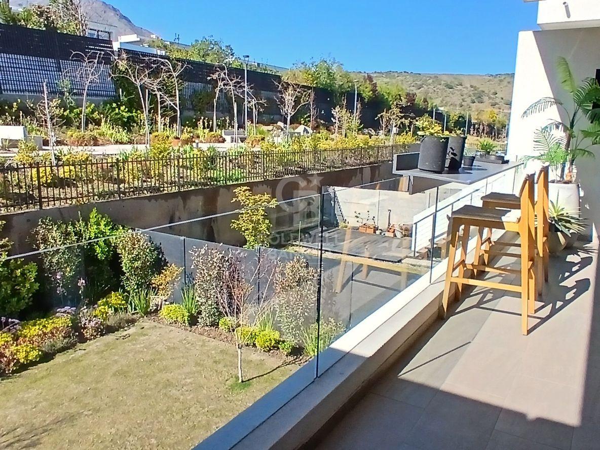 Las Condes, Chile, 4 Bedrooms Bedrooms, ,4 BathroomsBathrooms,Residential,For Sale,1948849