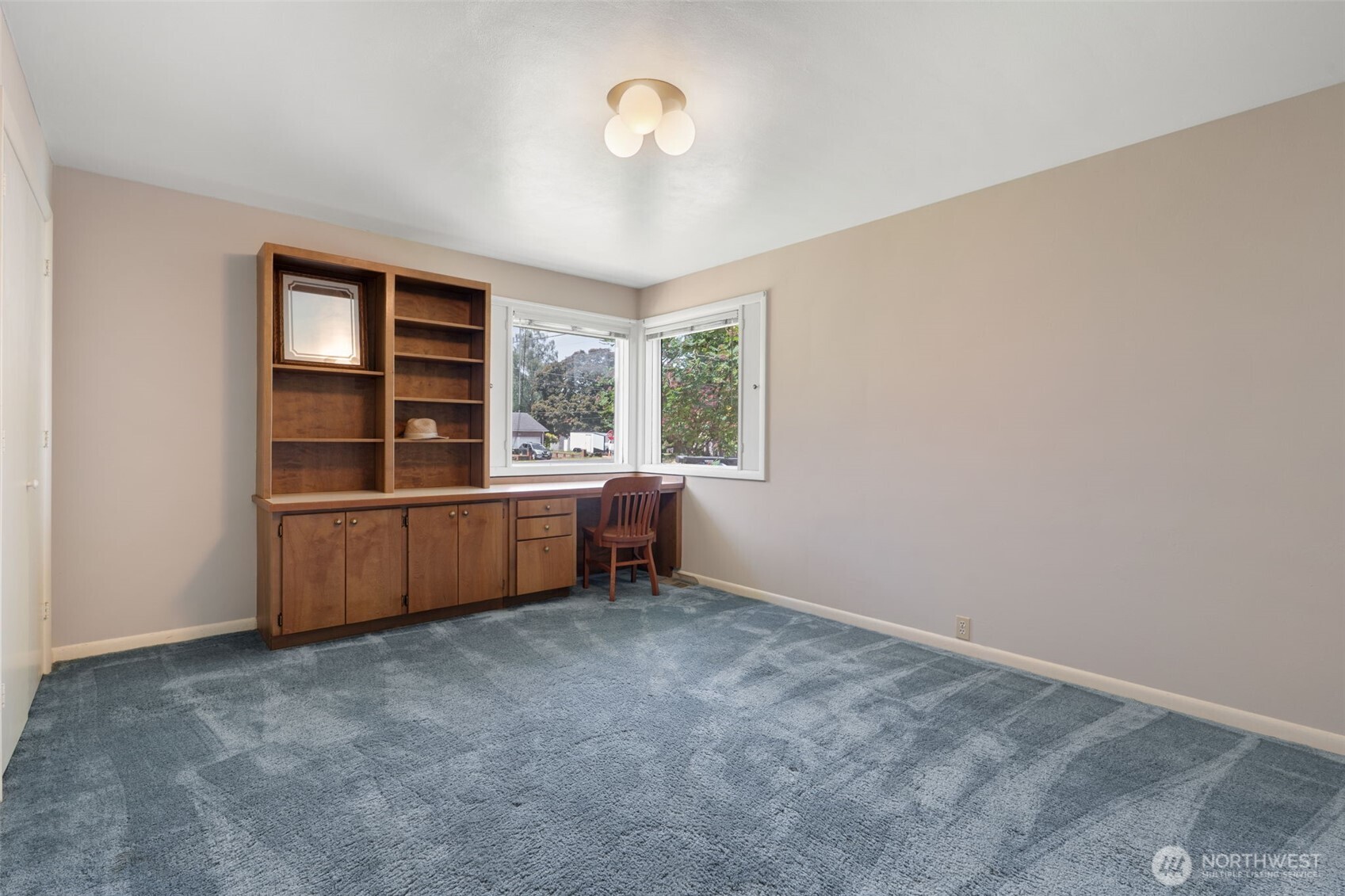 Chehalis, Washington, 98532, United States, 4 Bedrooms Bedrooms, ,3 BathroomsBathrooms,Residential,For Sale,2049062