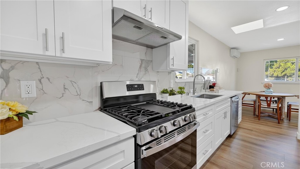 La Puente, California, 91744, United States, 3 Bedrooms Bedrooms, ,2 BathroomsBathrooms,Residential,For Sale,1986129