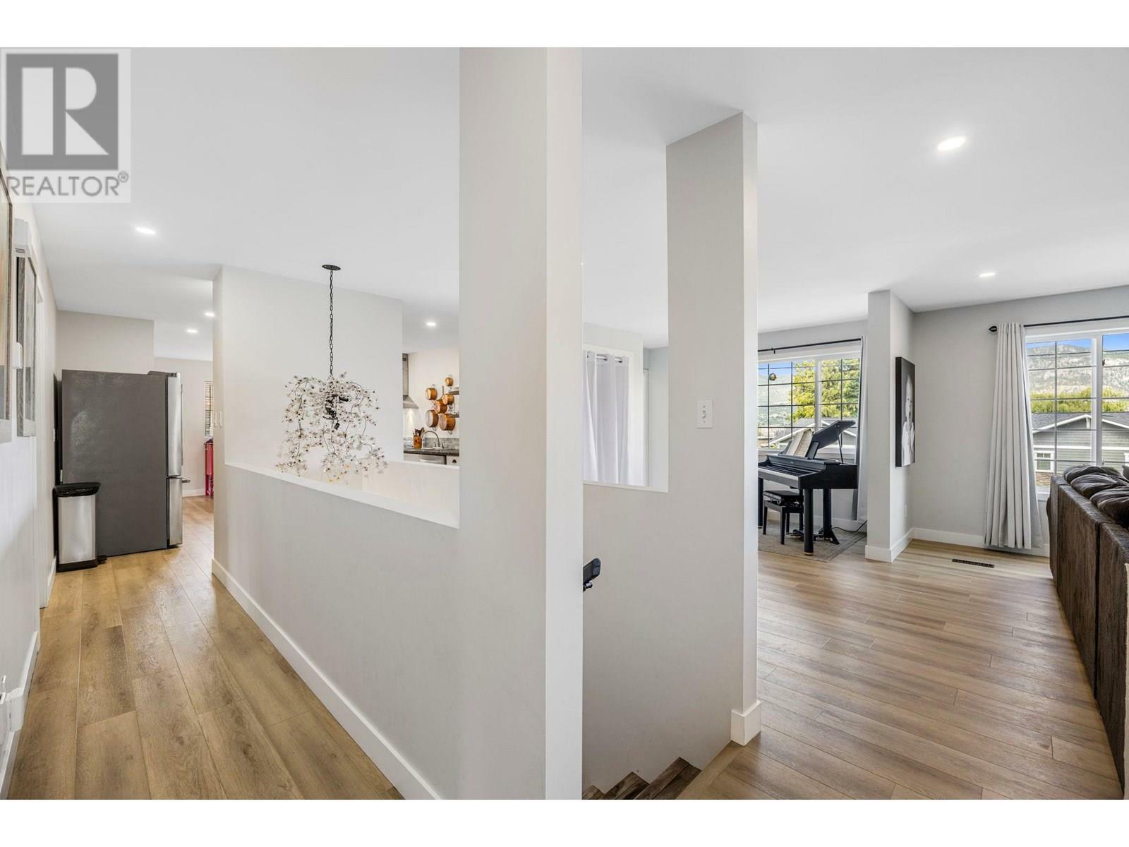 PENTICTON, British Columbia, V2A 1A7, CA, 6 Bedrooms Bedrooms, ,4 BathroomsBathrooms,Residential,For Sale,1859946