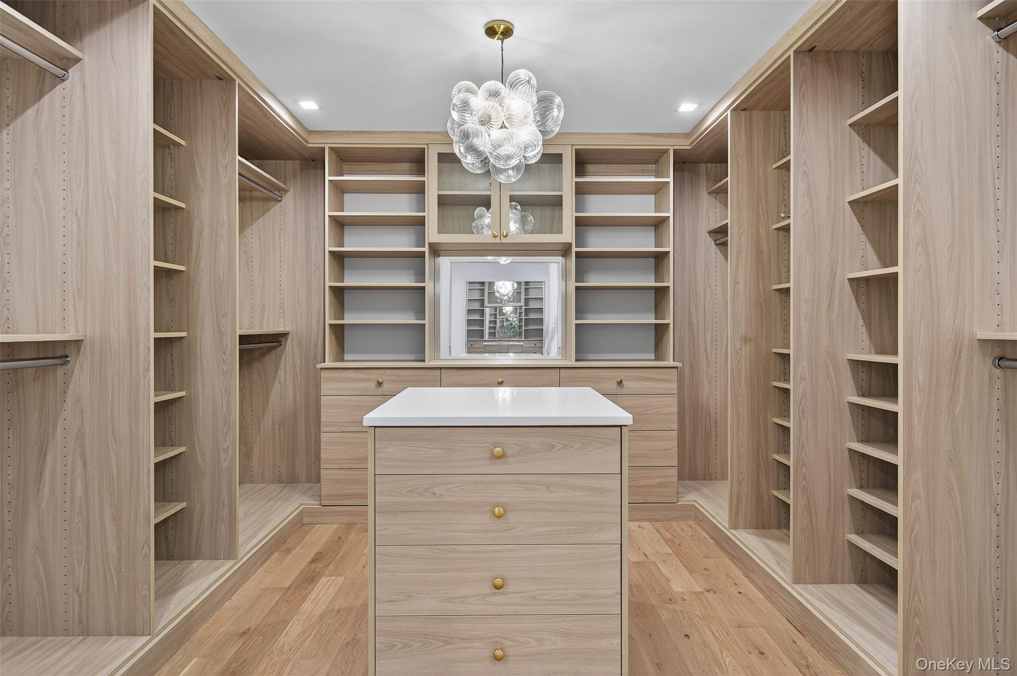  32 Pine Road, Syosset, NY, 11791 - 物件實景