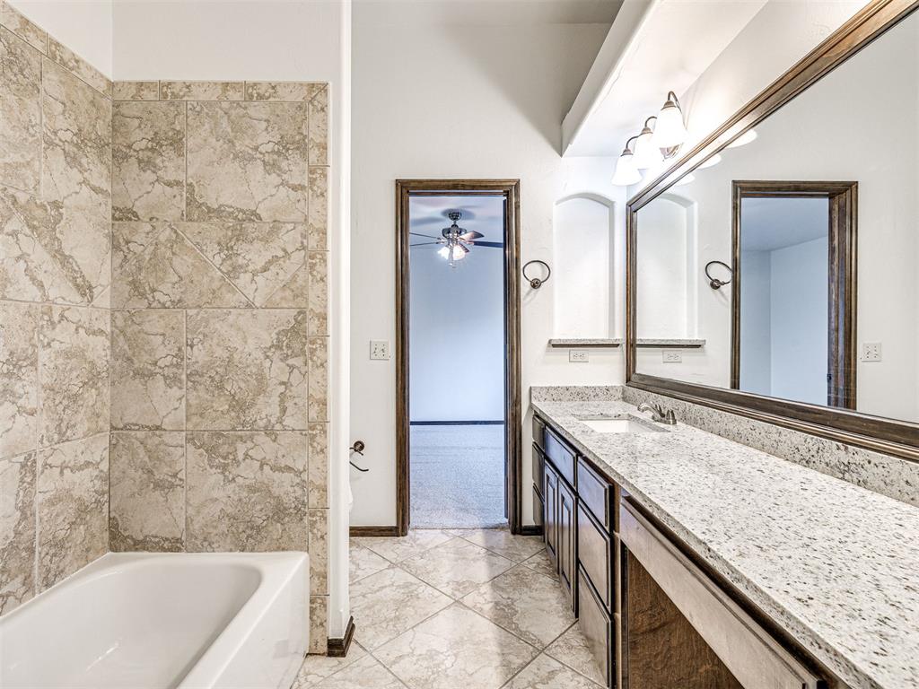 Edmond, Oklahoma, 73012, United States, 4 Bedrooms Bedrooms, ,3 BathroomsBathrooms,Residential,For Sale,1996470