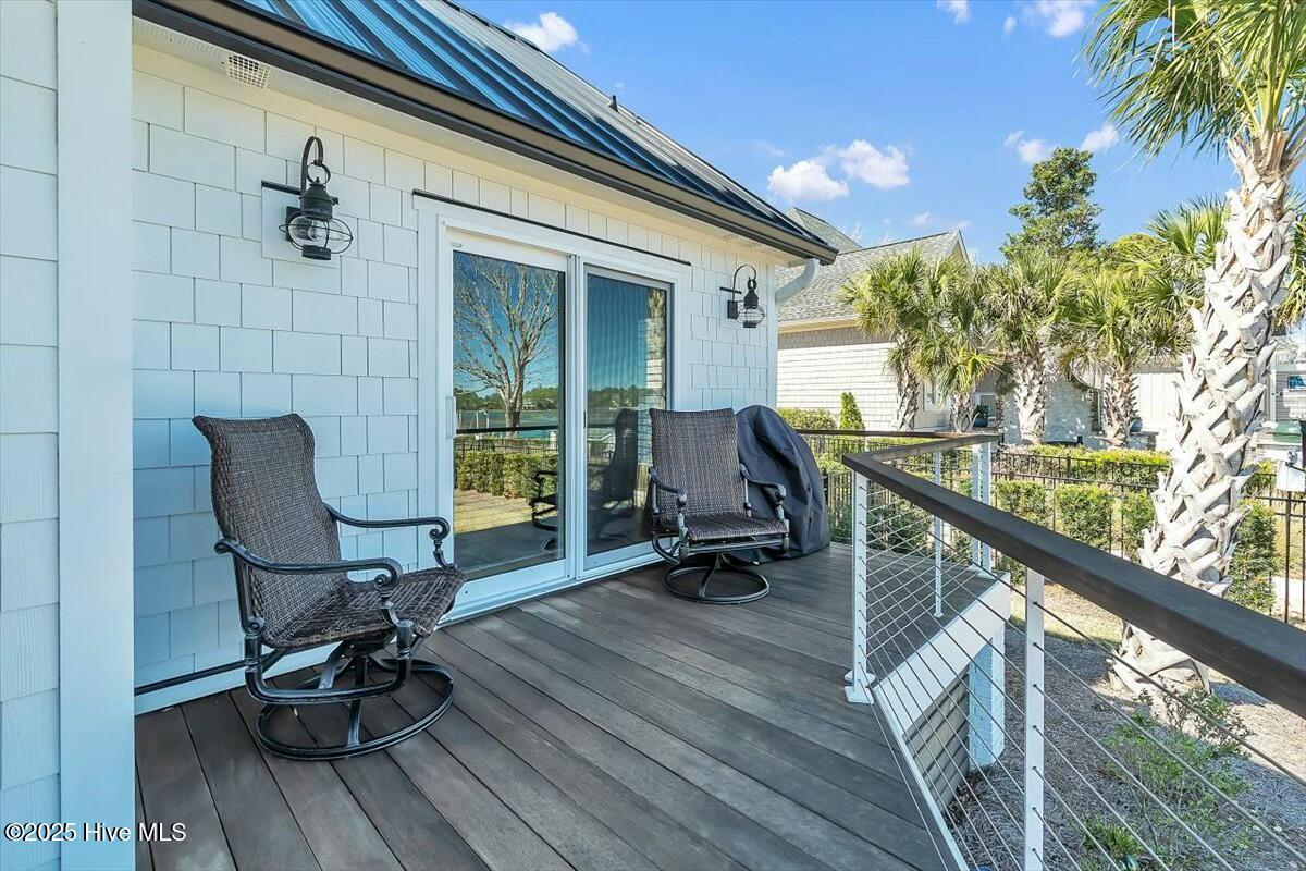 Wilmington, North Carolina, 28411, United States, 5 Bedrooms Bedrooms, ,4 BathroomsBathrooms,Residential,For Sale,1746319