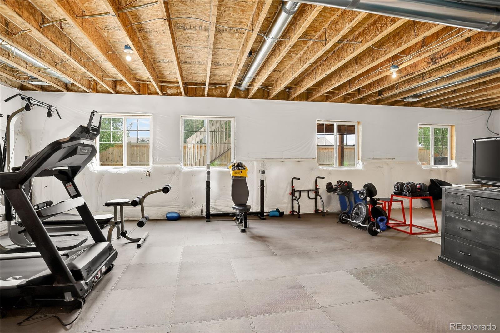 Thornton, Colorado, 80602, United States, 5 Bedrooms Bedrooms, ,4 BathroomsBathrooms,Residential,For Sale,1903900