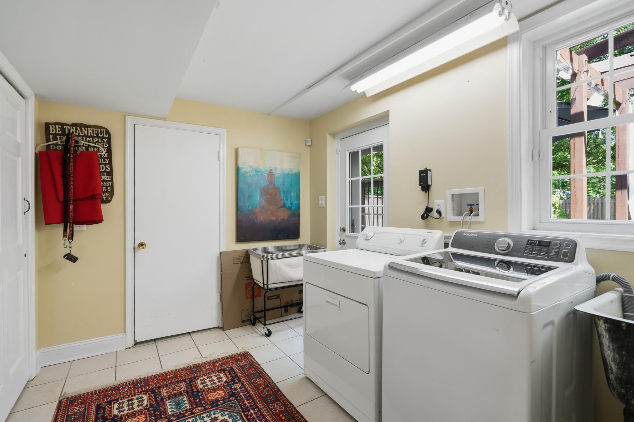  8611 Cyrus Place, Alexandria, VA, 22308 - 物件實景