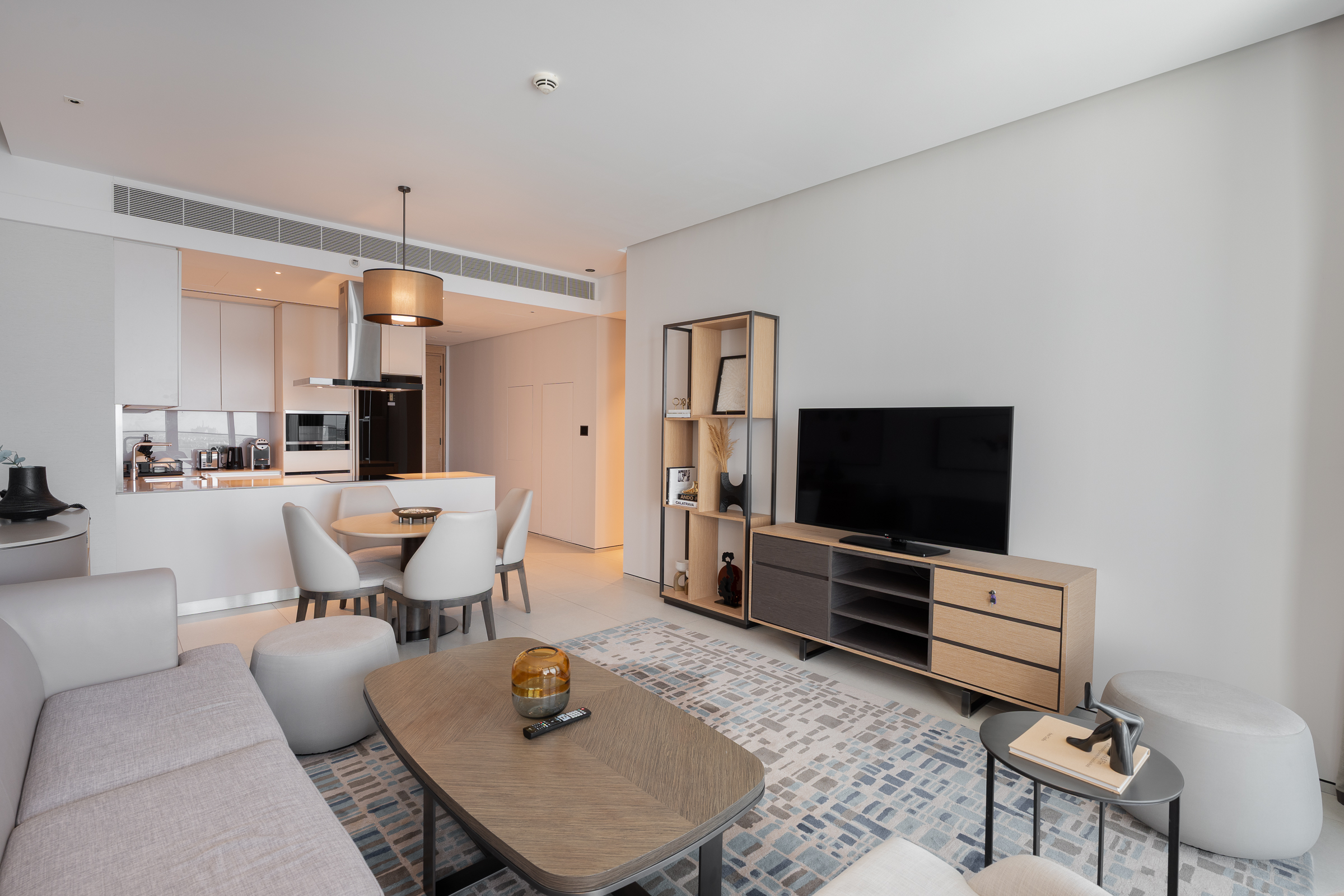  Fully-Serviced Branded Home With Sea Views in JBR - 物件實景