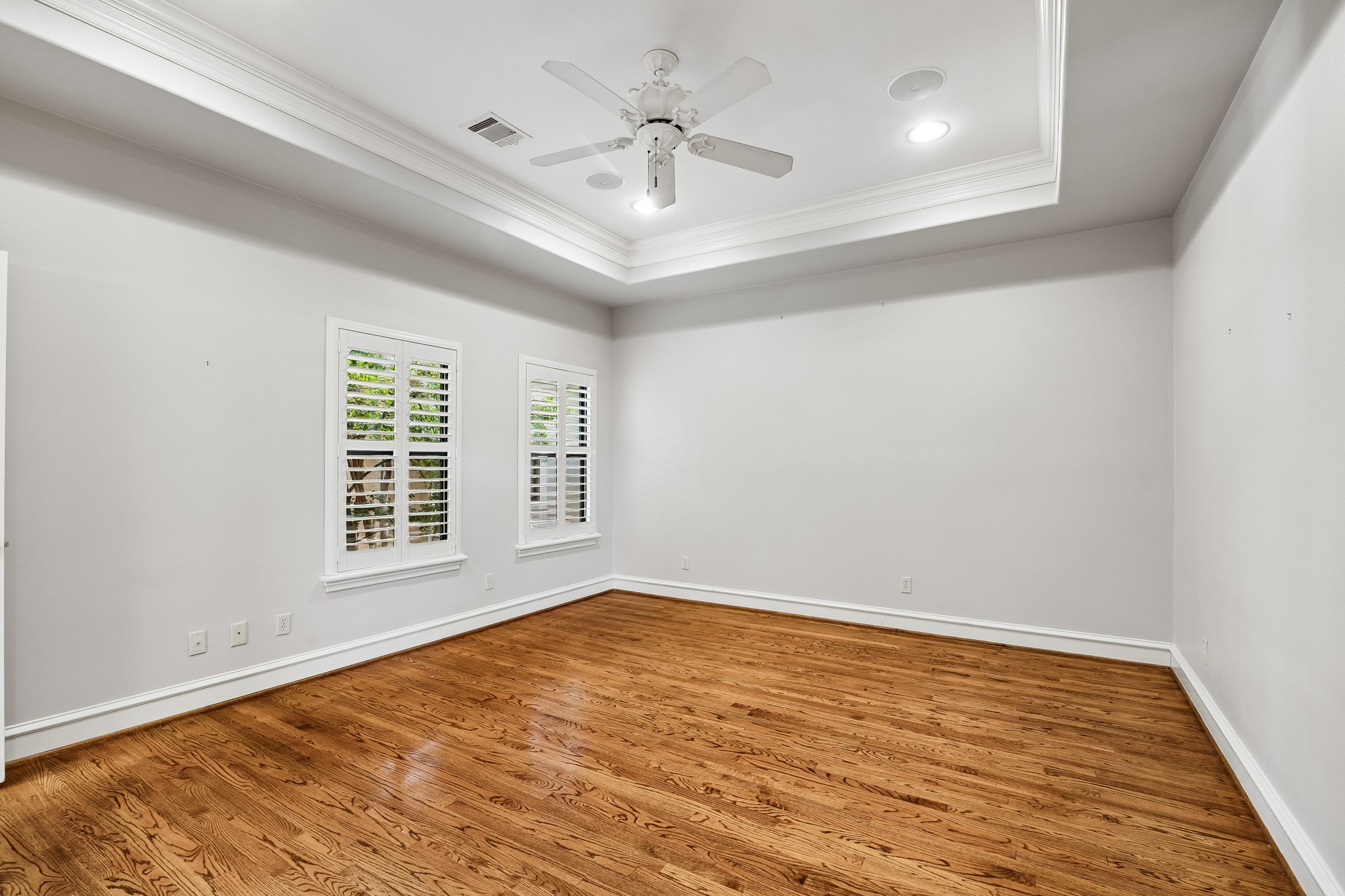  24 Hackberry Lane B - 物件實景