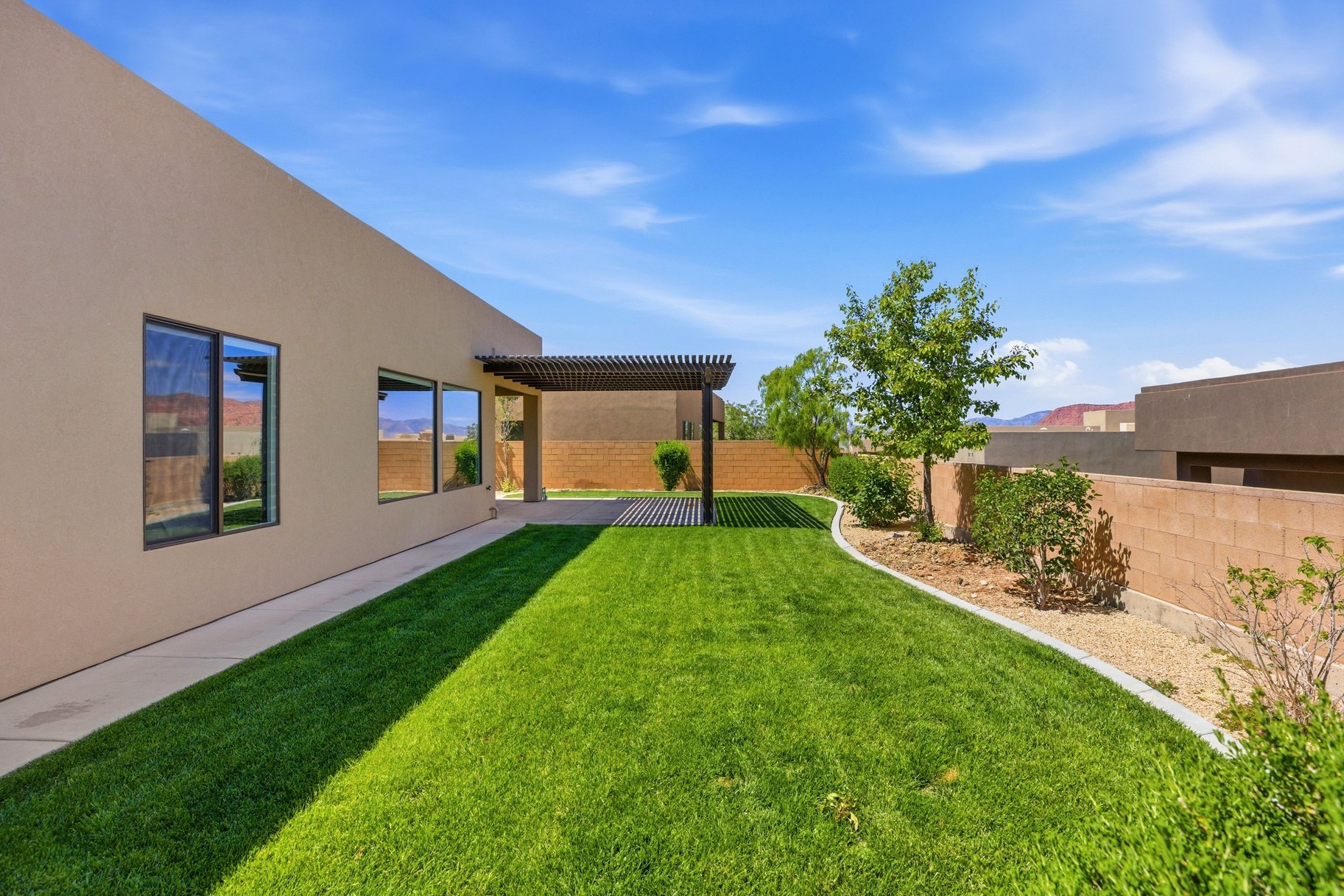  Clean & Move-In Ready 4 Bedroom home in The Ledges Community - 物件實景
