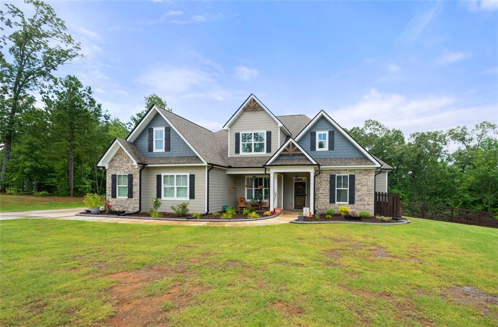 Douglasville, Georgia, 30135, United States, 4 Bedrooms Bedrooms, ,4 BathroomsBathrooms,Residential,For Sale,1940681