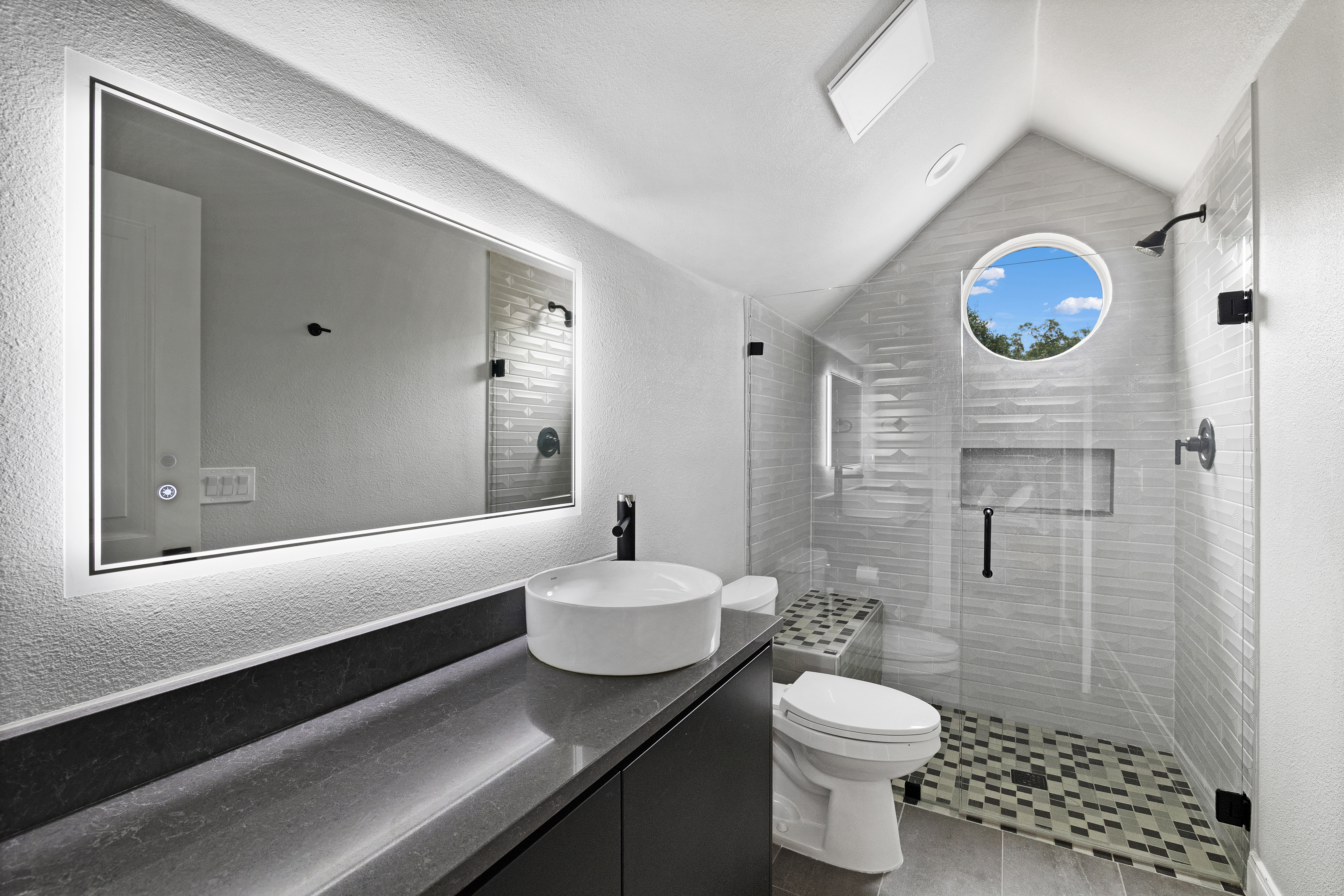  Luxury Living on Nearly an Acre in The Dominion - 物件實景