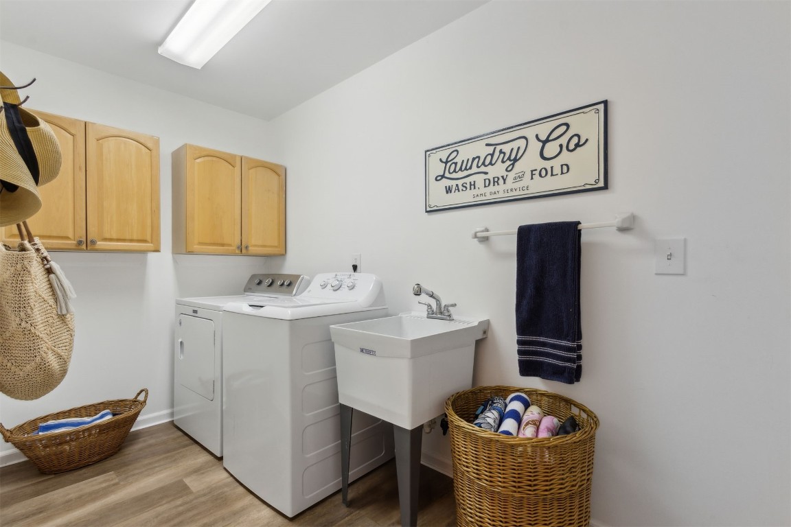 Fernandina Beach, Florida, 32034, United States, 3 Bedrooms Bedrooms, ,2 BathroomsBathrooms,Residential,For Sale,1935646