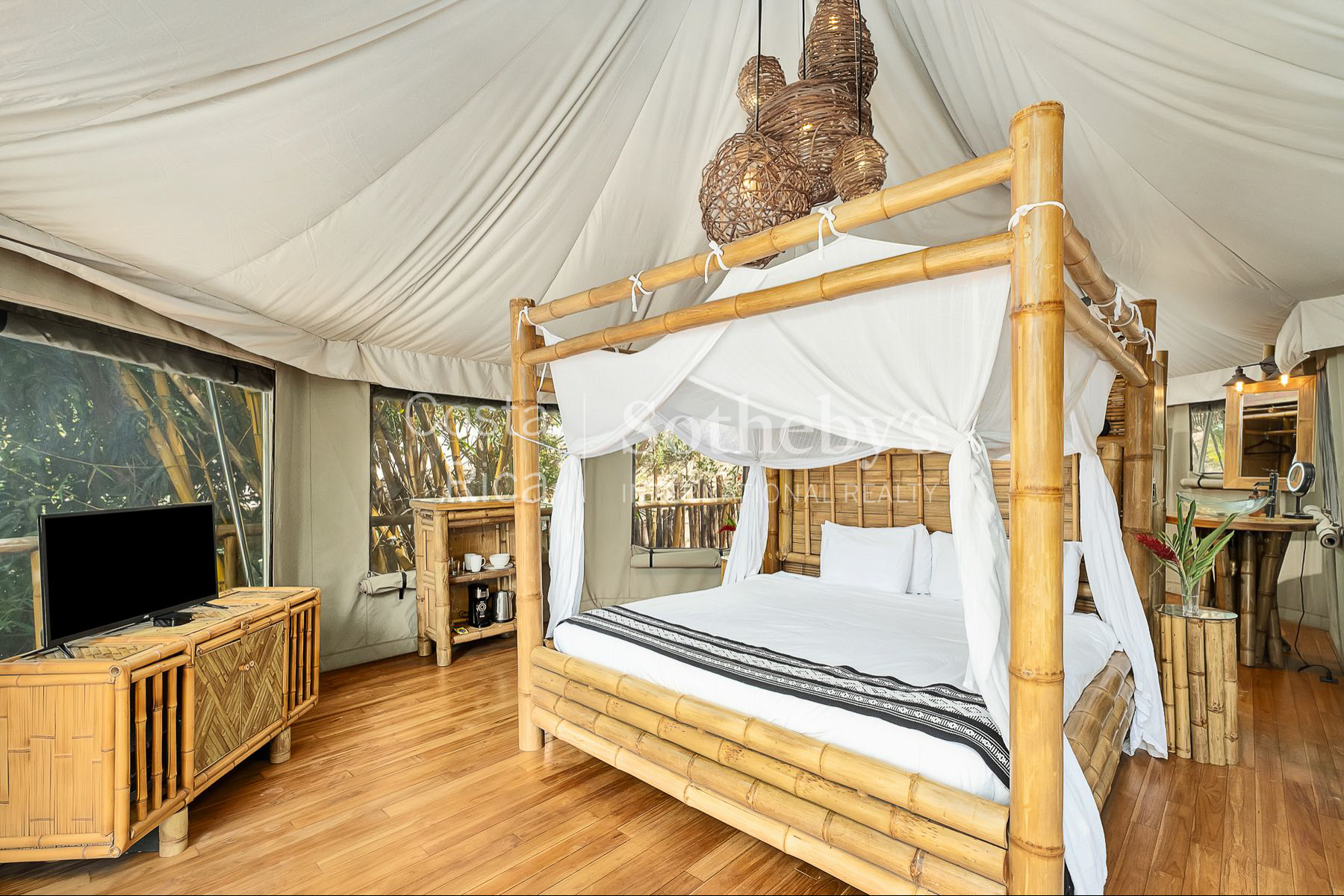  Wavefront Estate - 物件實景