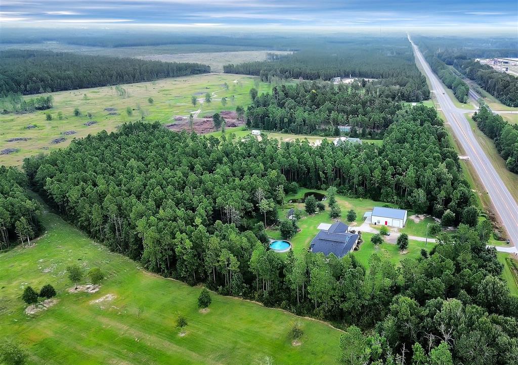 Dequincy, Louisiana, 70633, United States, 5 Bedrooms Bedrooms, ,4 BathroomsBathrooms,Residential,For Sale,1984141