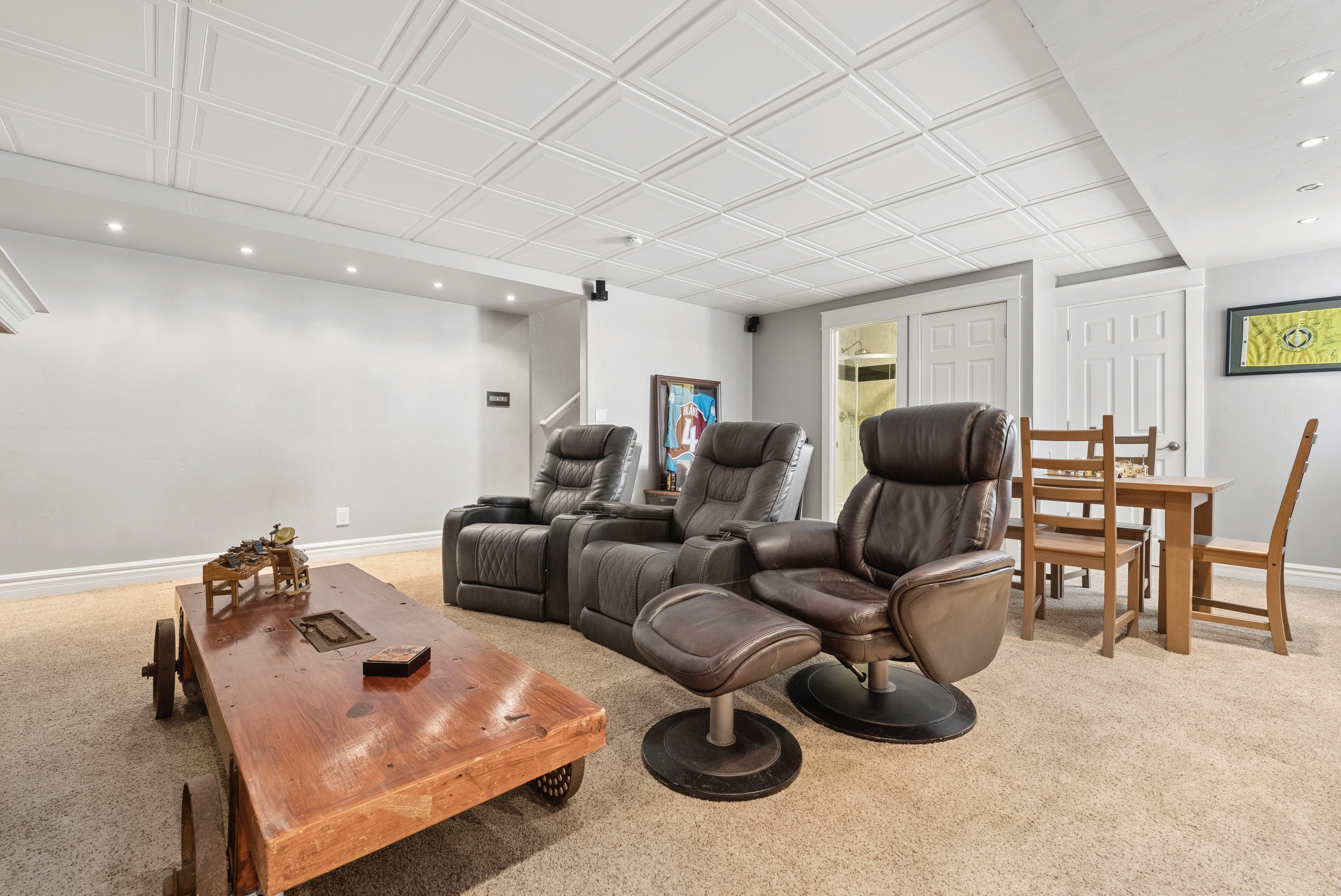  Exciting Hale/Mayfair Neighborhood - 物件實景