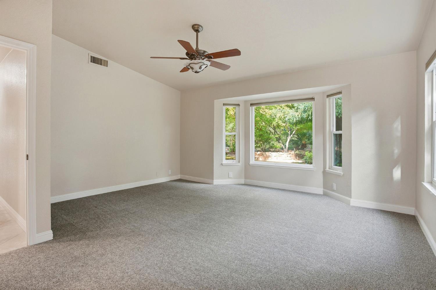 Roseville, California, 95747, United States, 4 Bedrooms Bedrooms, ,4 BathroomsBathrooms,Residential,For Sale,1988108