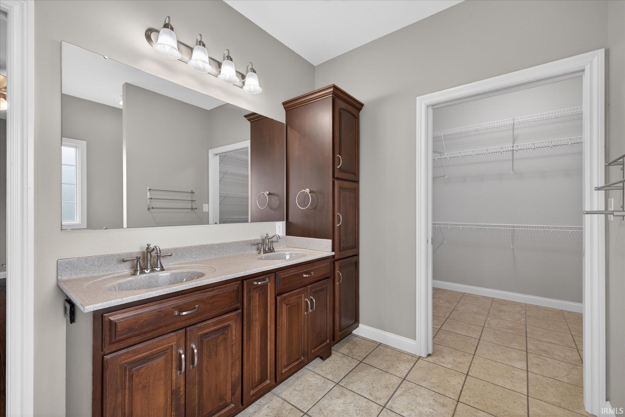 Bloomington, Indiana, 47401-8386, United States, 5 Bedrooms Bedrooms, ,3 BathroomsBathrooms,Residential,For Sale,2038414
