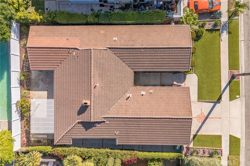 Huntington Beach, California, 92649, United States, 3 Bedrooms Bedrooms, ,2 BathroomsBathrooms,Residential,For Sale,1901956