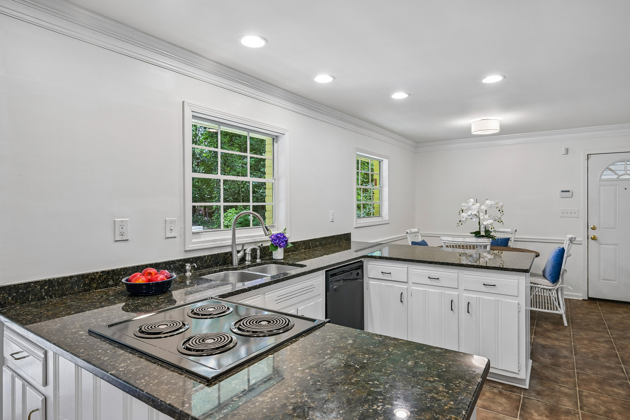  Charming Ranch Home Blends Space, Convenience, and Flexibility - 物件實景