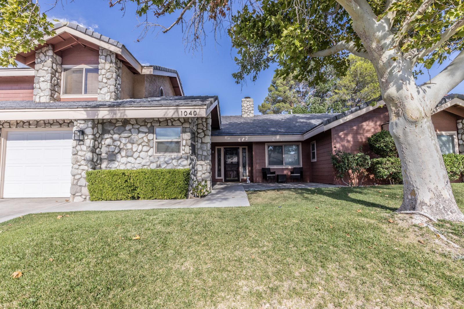 Ridgecrest, California, 93555, United States, 4 Bedrooms Bedrooms, ,3 BathroomsBathrooms,Residential,For Sale,1912187