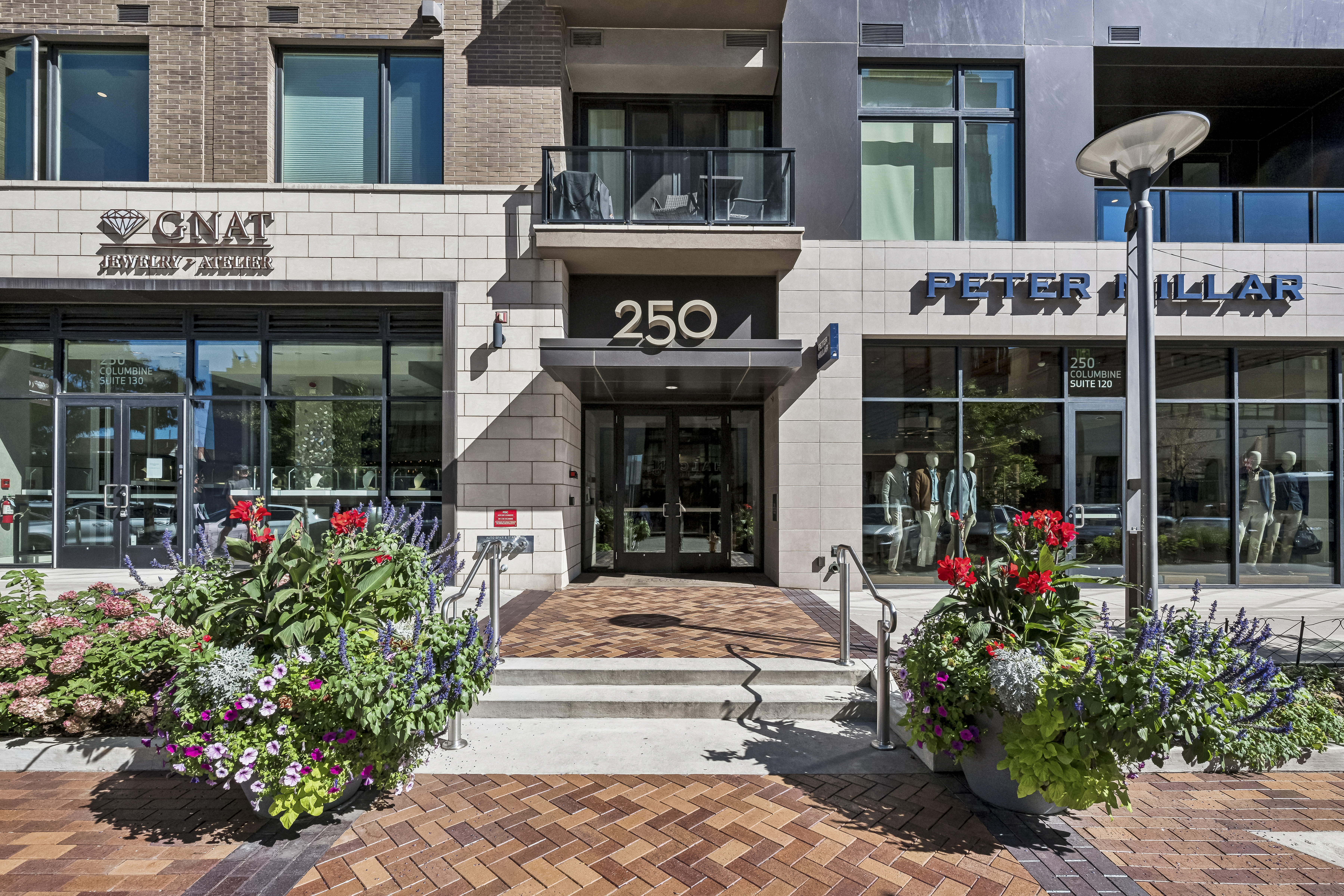  250 Columbine Street, Denver, CO, 80206 - 物件實景