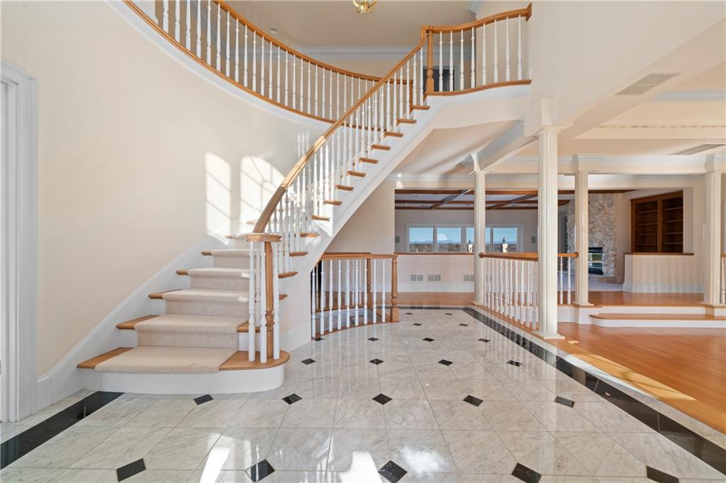 Gainesville, Georgia, 30506, United States, 5 Bedrooms Bedrooms, ,5 BathroomsBathrooms,Residential,For Sale,1996488