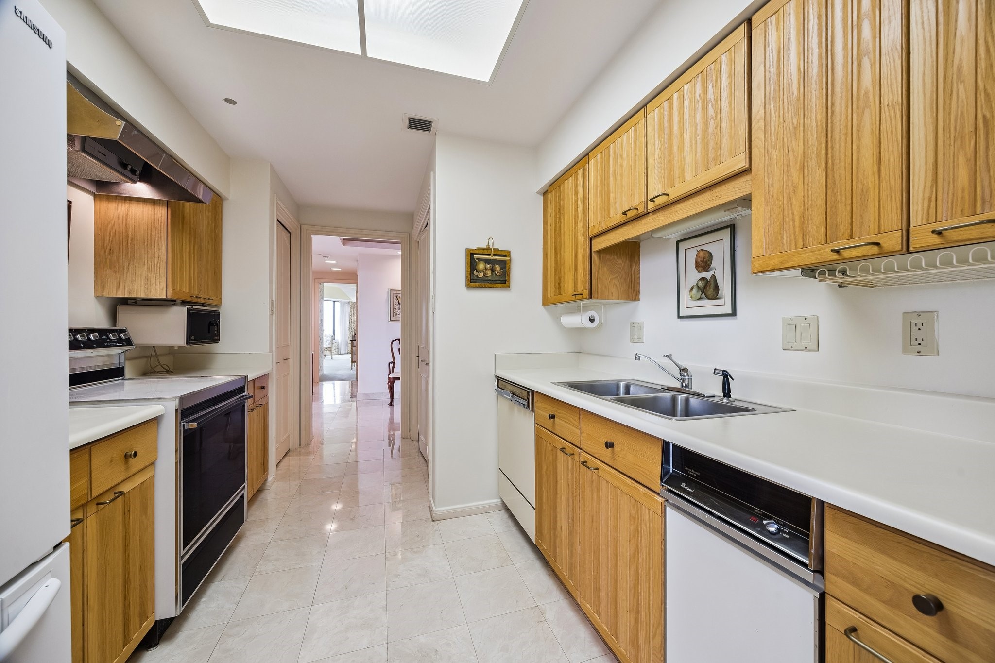  101 Westcott Street #905 - 物件實景