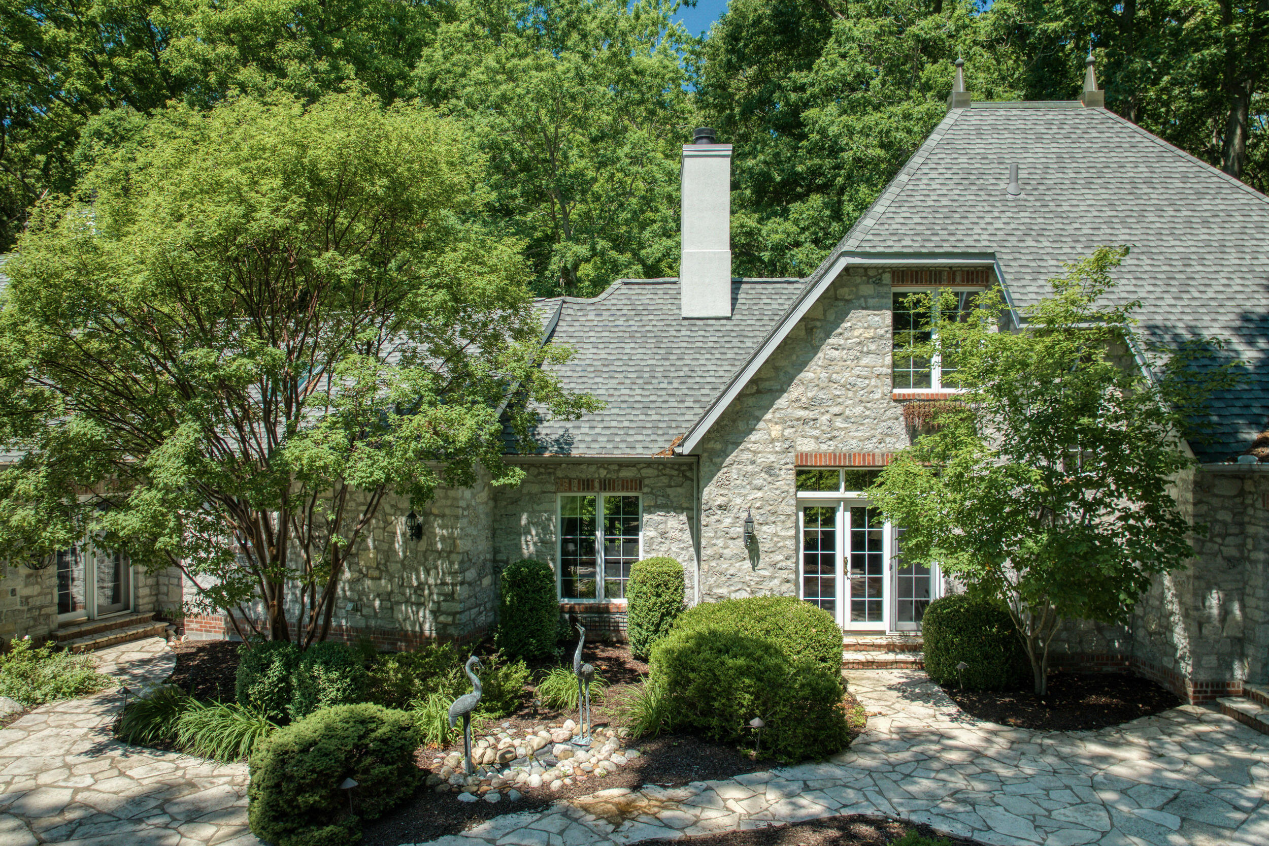 Saugatuck, Michigan, 49453, United States, 4 Bedrooms Bedrooms, ,5 BathroomsBathrooms,Residential,For Sale,1980395