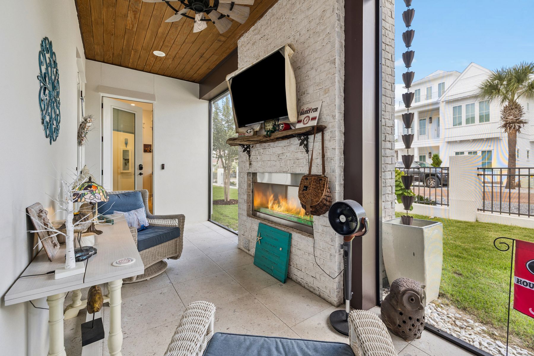  Crafted for Coastal Living in Gated Gulf-Front Community - 物件實景