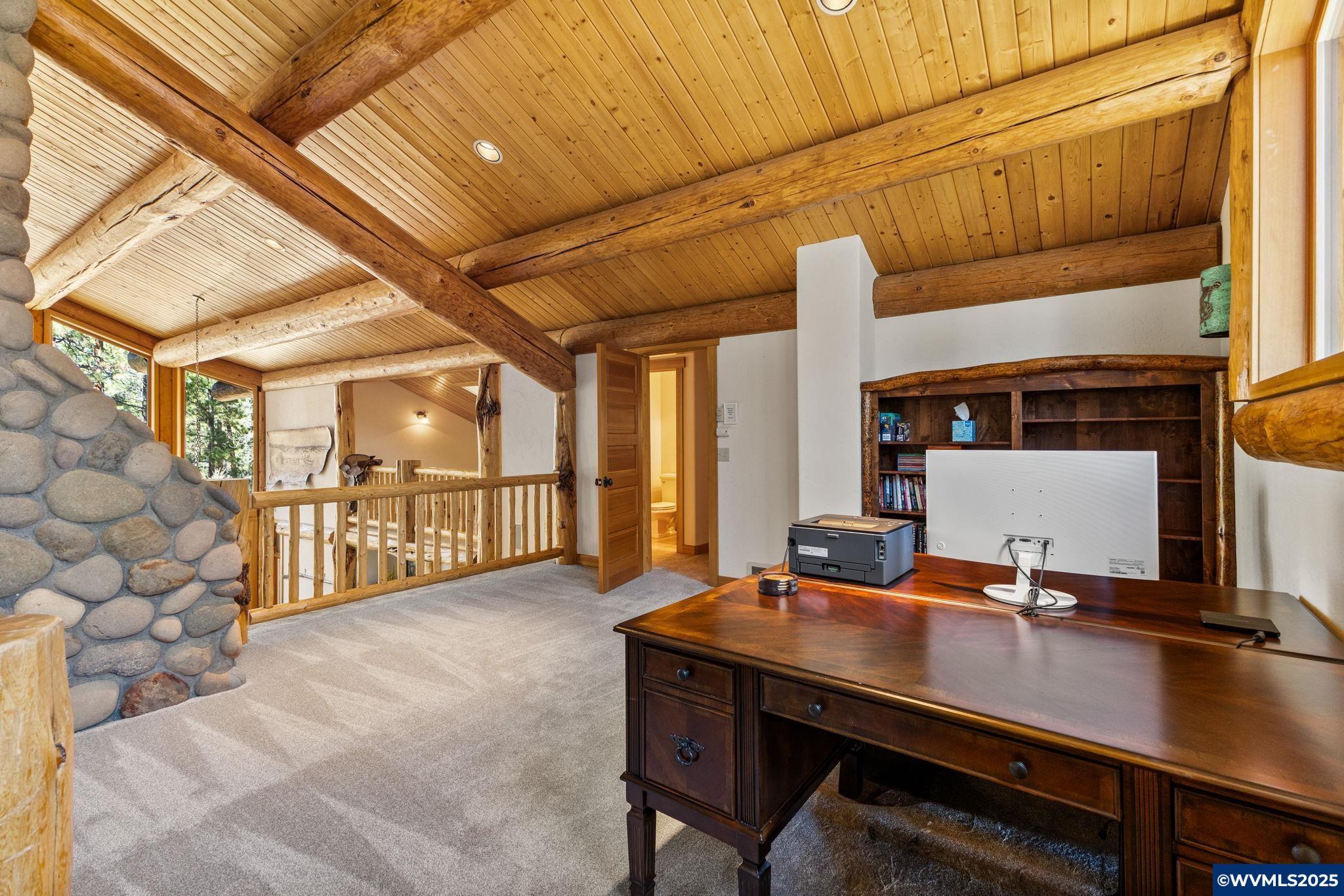 Sisters, Oregon, 97759, United States, 3 Bedrooms Bedrooms, ,6 BathroomsBathrooms,Residential,For Sale,1784576