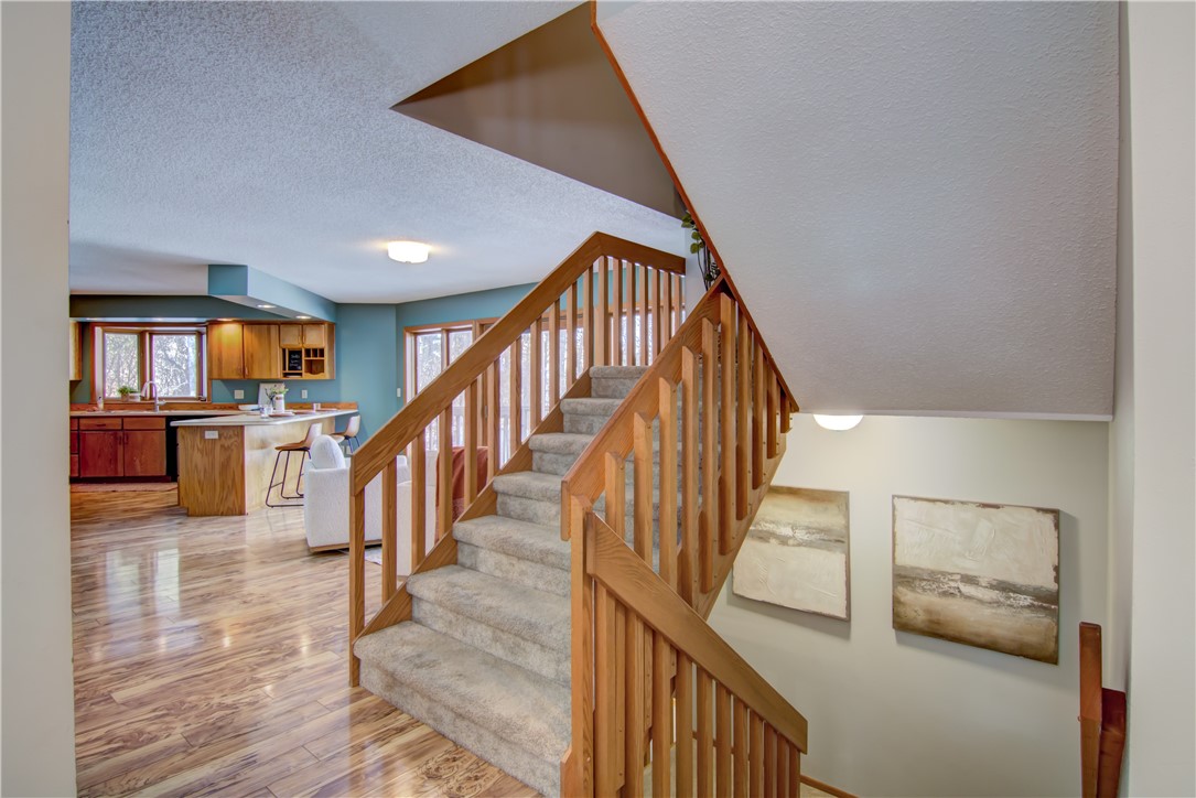 Eau Claire, Wisconsin, 54701, United States, 5 Bedrooms Bedrooms, ,4 BathroomsBathrooms,Residential,For Sale,1841509