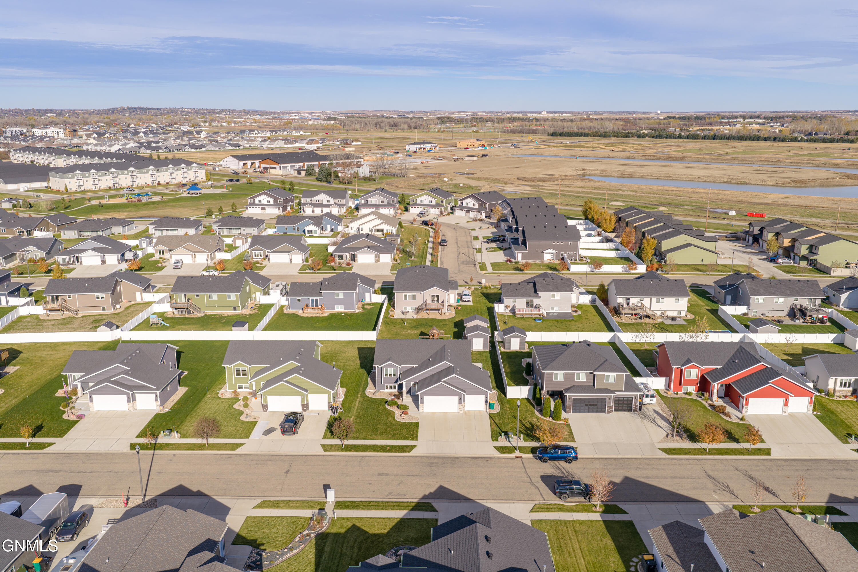 Bismarck, North Dakota, 58504, United States, 5 Bedrooms Bedrooms, ,2 BathroomsBathrooms,Residential,For Sale,1986096