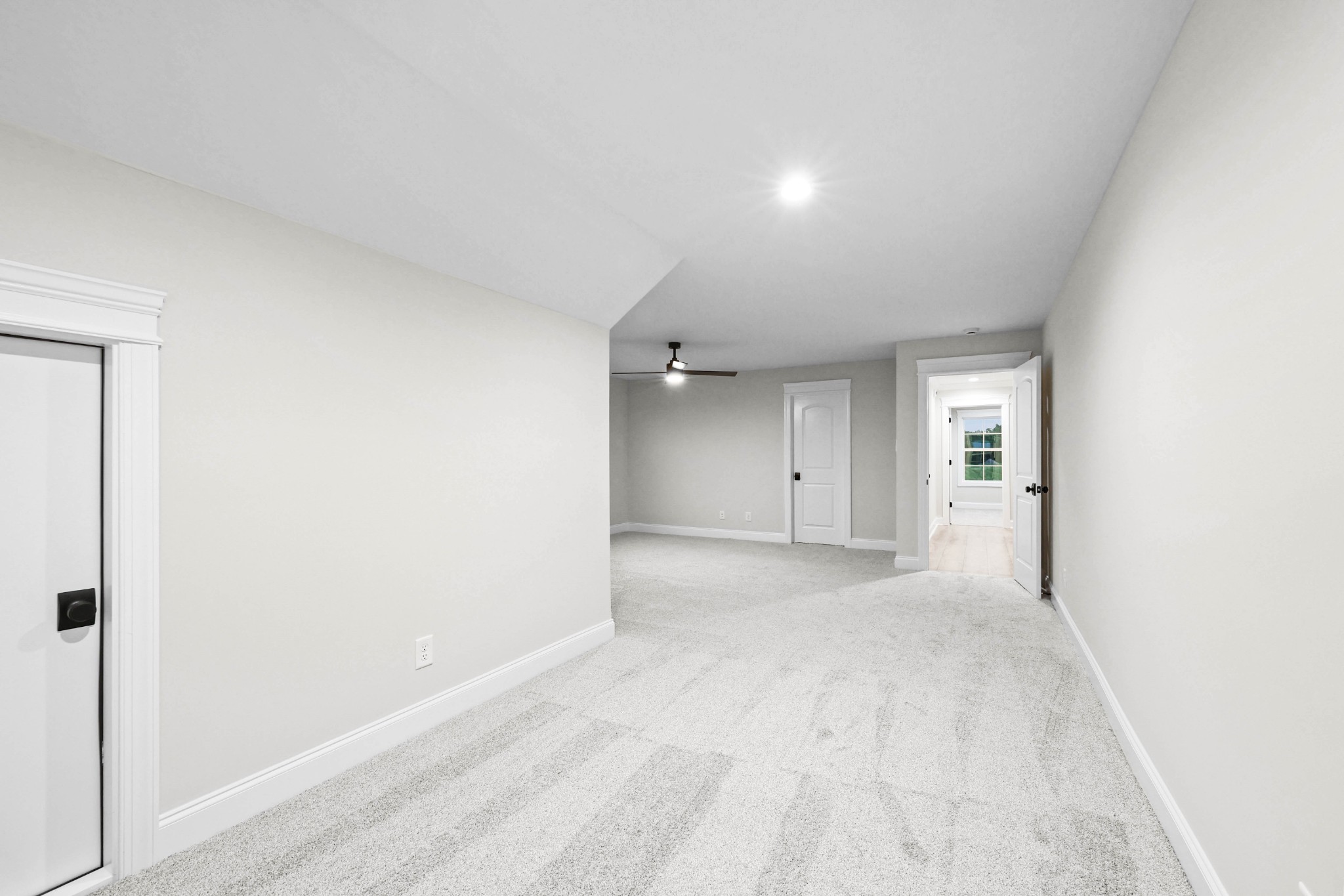 Adams, Tennessee, 37010, United States, 4 Bedrooms Bedrooms, ,4 BathroomsBathrooms,Residential,For Sale,1904806