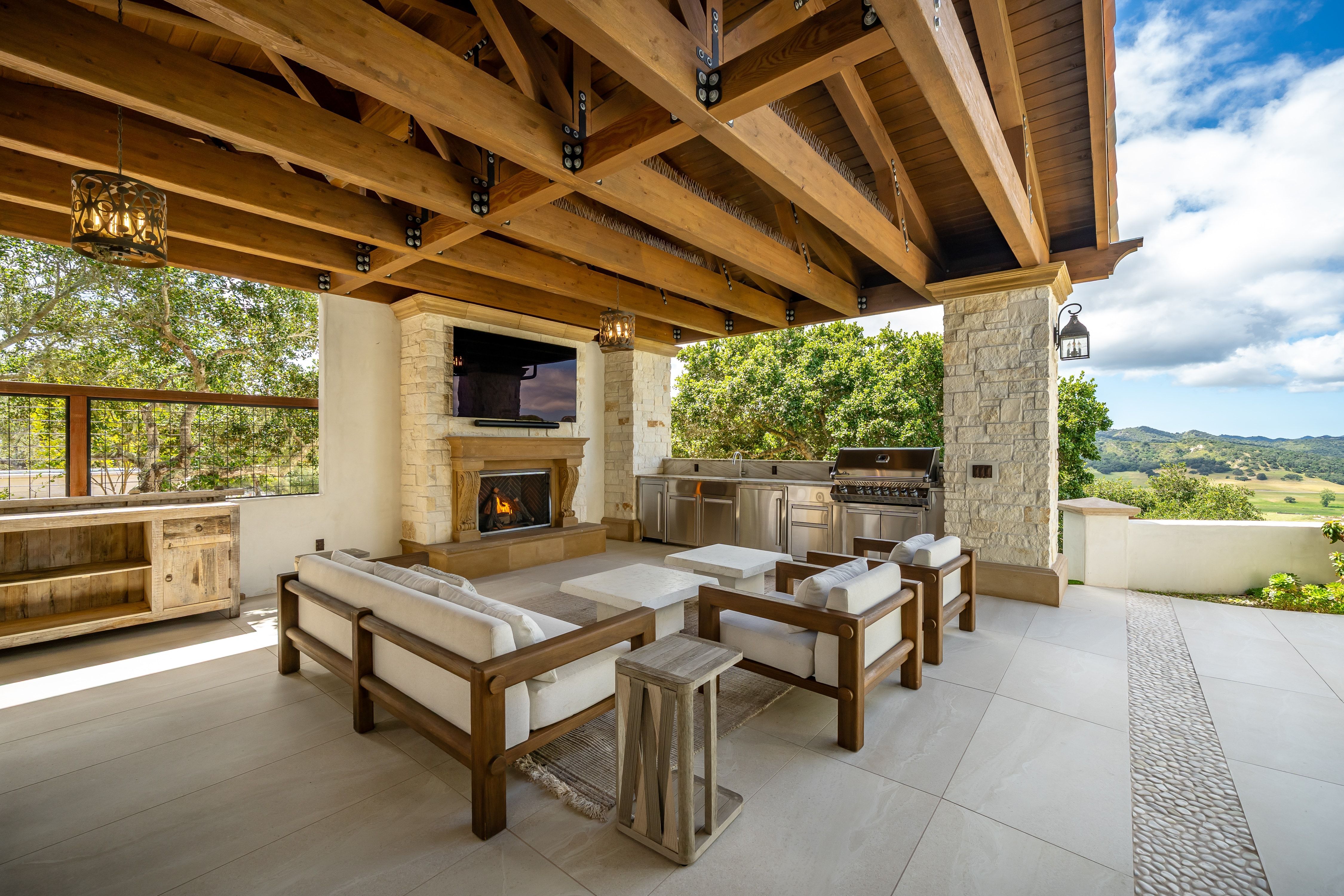  Refined Coastal Wine Country Living on 22 Private Acres - 物件實景