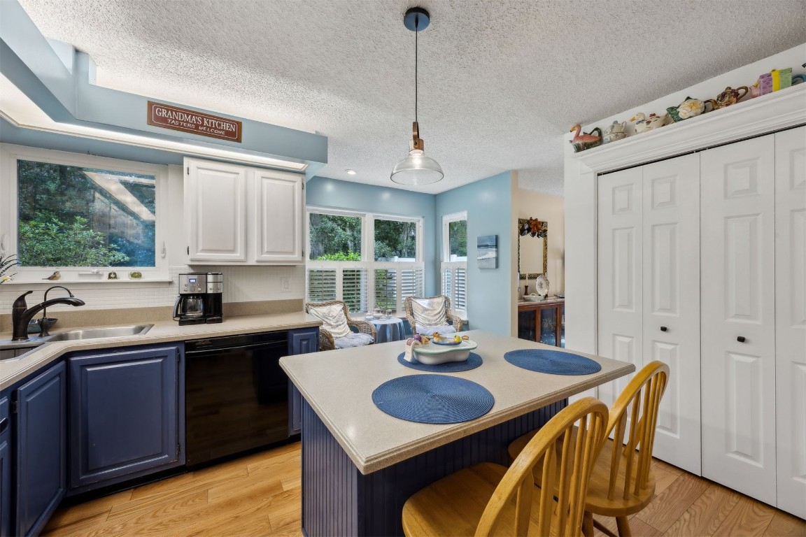 Fernandina Beach, Florida, 32034, United States, 3 Bedrooms Bedrooms, ,2 BathroomsBathrooms,Residential,For Sale,1985756