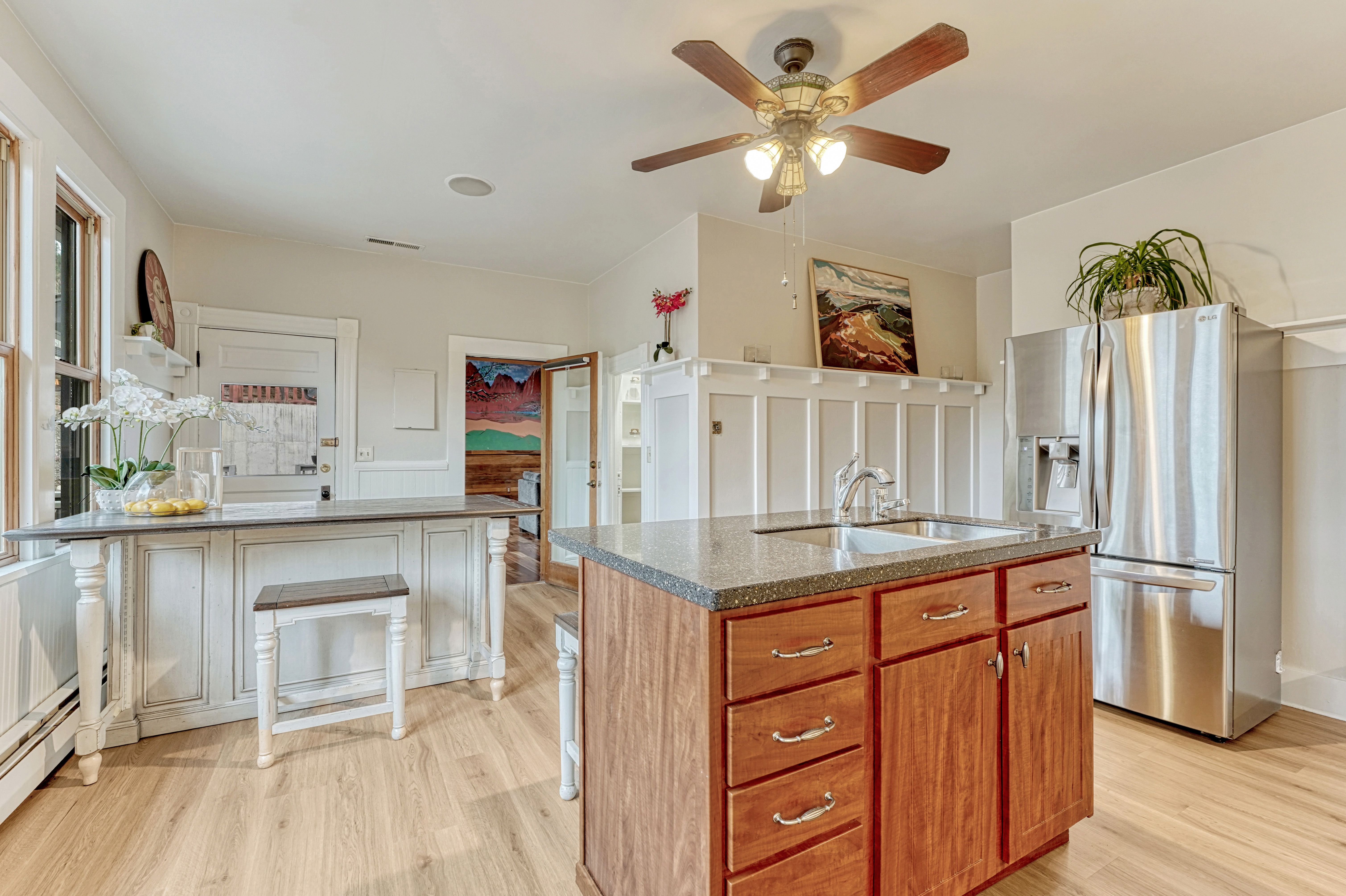  Phenomenal downtown Colorado Springs location with views of Pikes Peak - 物件實景