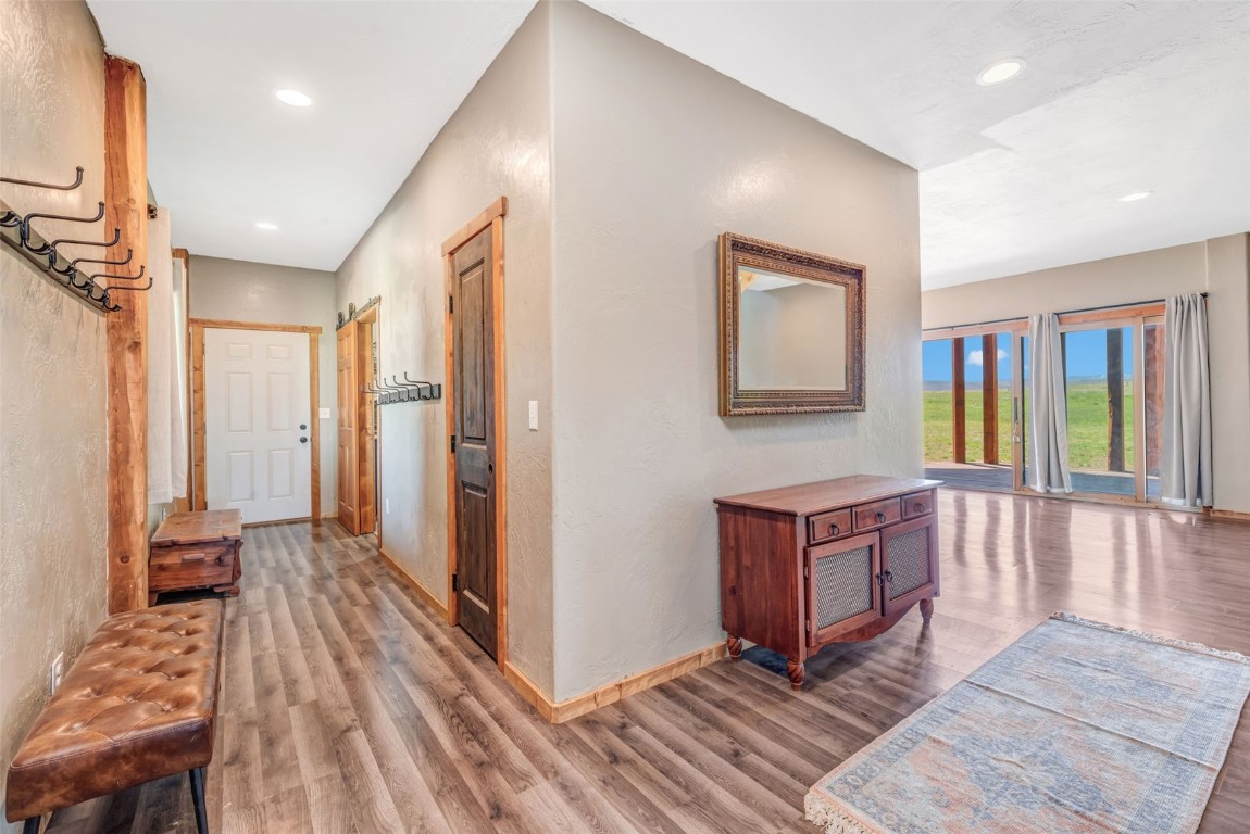 Hayden, Colorado, 81639, United States, 5 Bedrooms Bedrooms, ,3 BathroomsBathrooms,Residential,For Sale,1793788