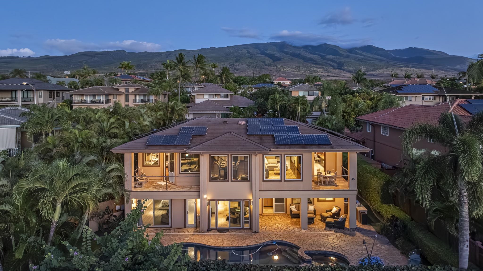 Lahaina, Hawaii, 96761, United States, 5 Bedrooms Bedrooms, ,5 BathroomsBathrooms,Residential,For Sale,1941963
