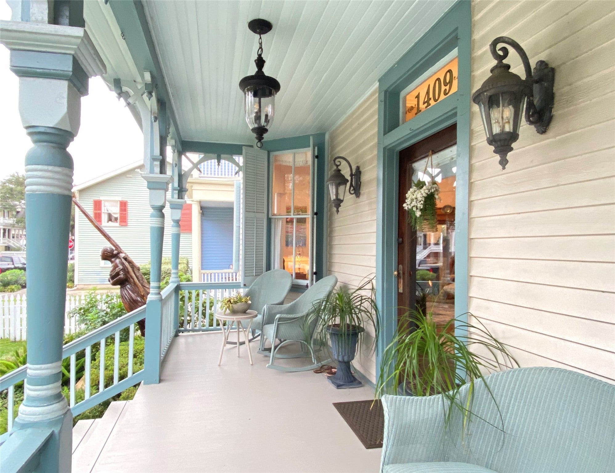 1409 Sealy Street, Galveston, Texas, 77550, United States, 6 Bedrooms Bedrooms, ,4 BathroomsBathrooms,Residential,For Sale,1409 Sealy Street,1683599