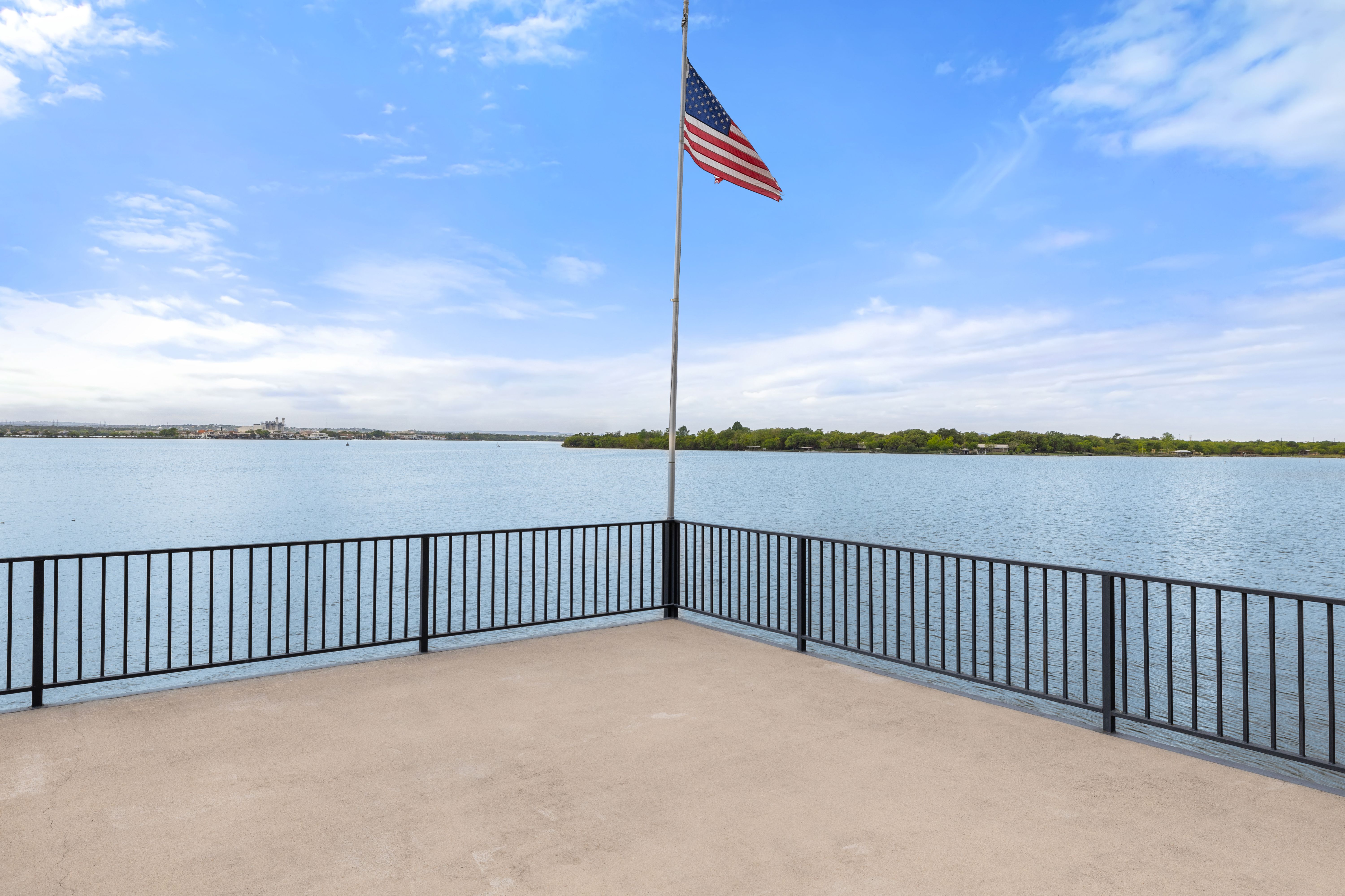  The Ultimate Lake LBJ Retreat - 物件實景