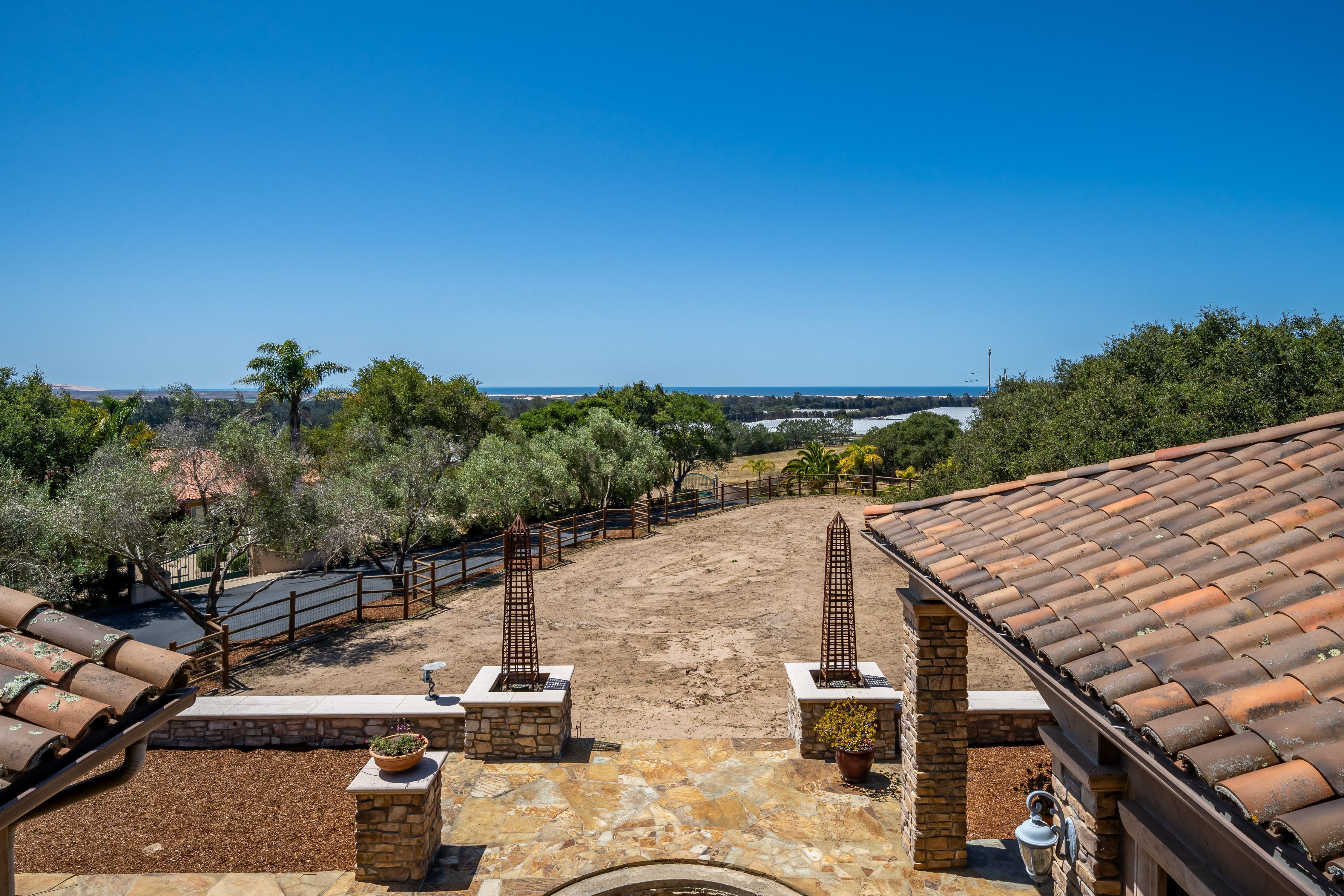  Tuscan Coastal Estate with Panoramic Ocean Views - 物件實景