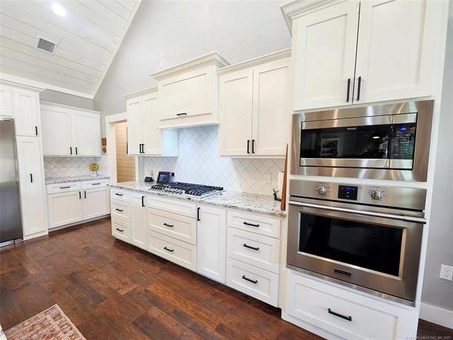 Tahlequah, Oklahoma, 74464, United States, 4 Bedrooms Bedrooms, ,4 BathroomsBathrooms,Residential,For Sale,1984008