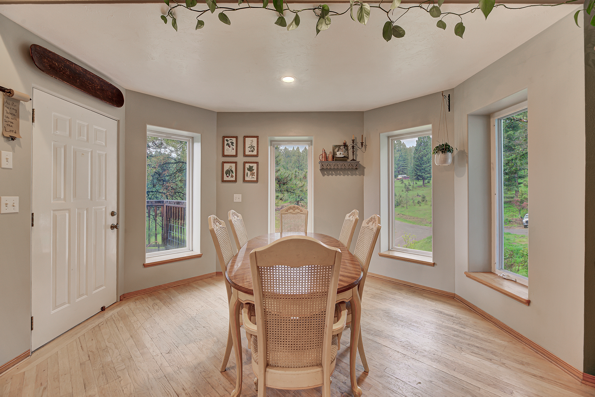 Helmville, Montana, 59743, United States, 3 Bedrooms Bedrooms, ,4 BathroomsBathrooms,Residential,For Sale,1975948