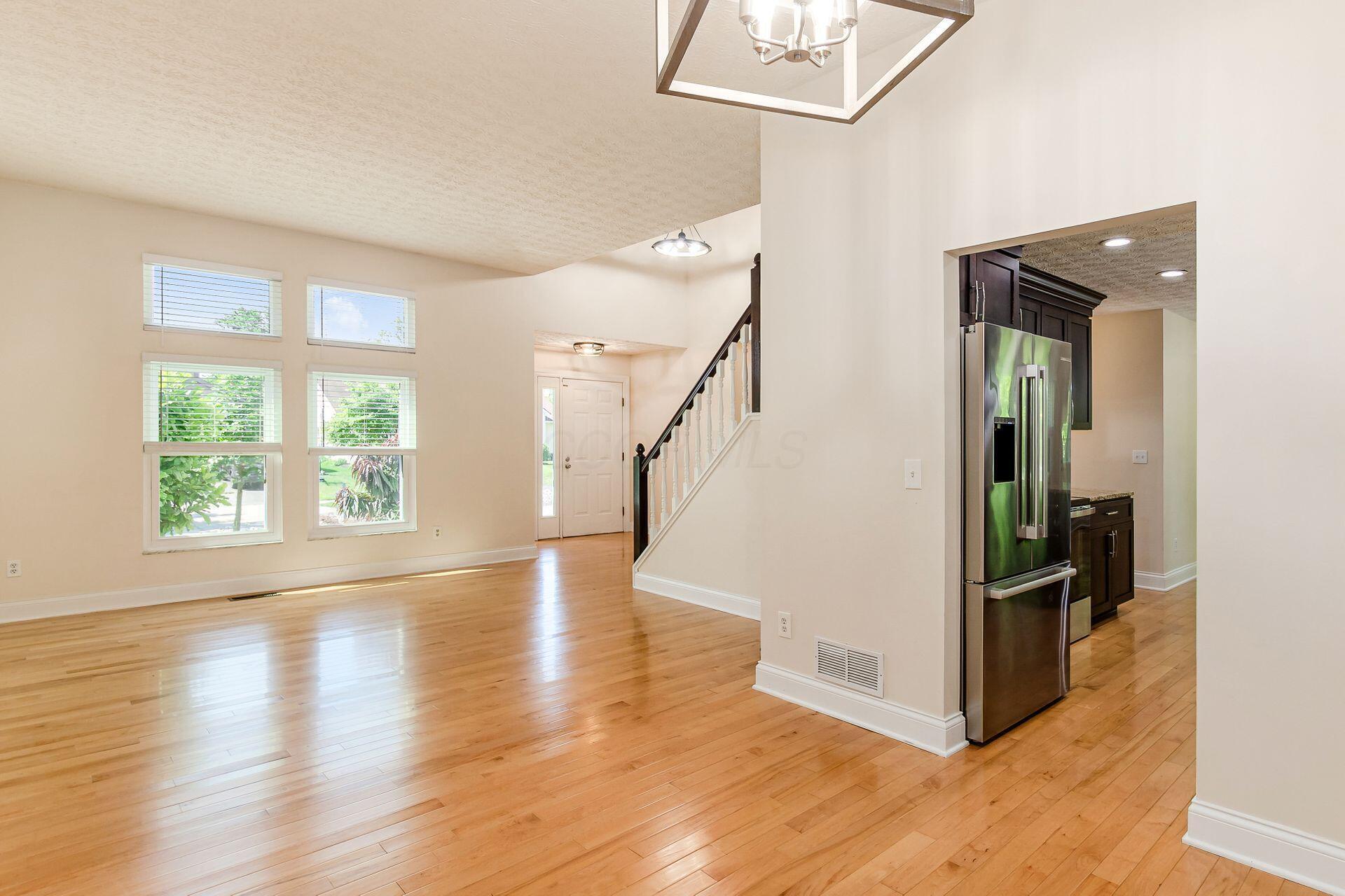 Columbus, Ohio, 43221, United States, 4 Bedrooms Bedrooms, ,4 BathroomsBathrooms,Residential,For Sale,1902021