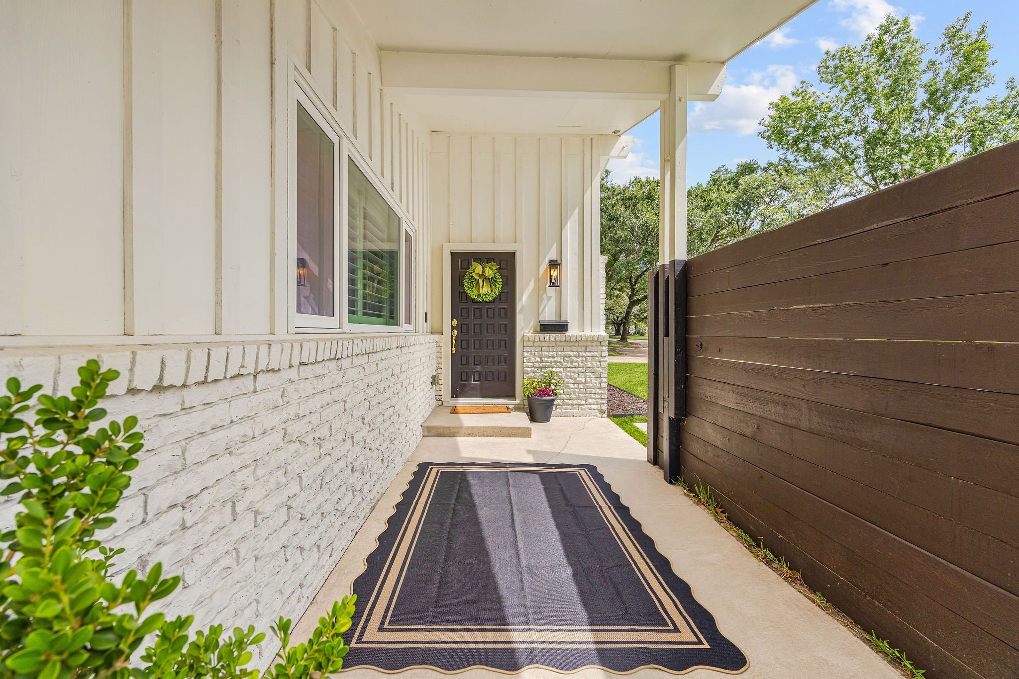 Beechnut St, Houston, TX 77096 #1