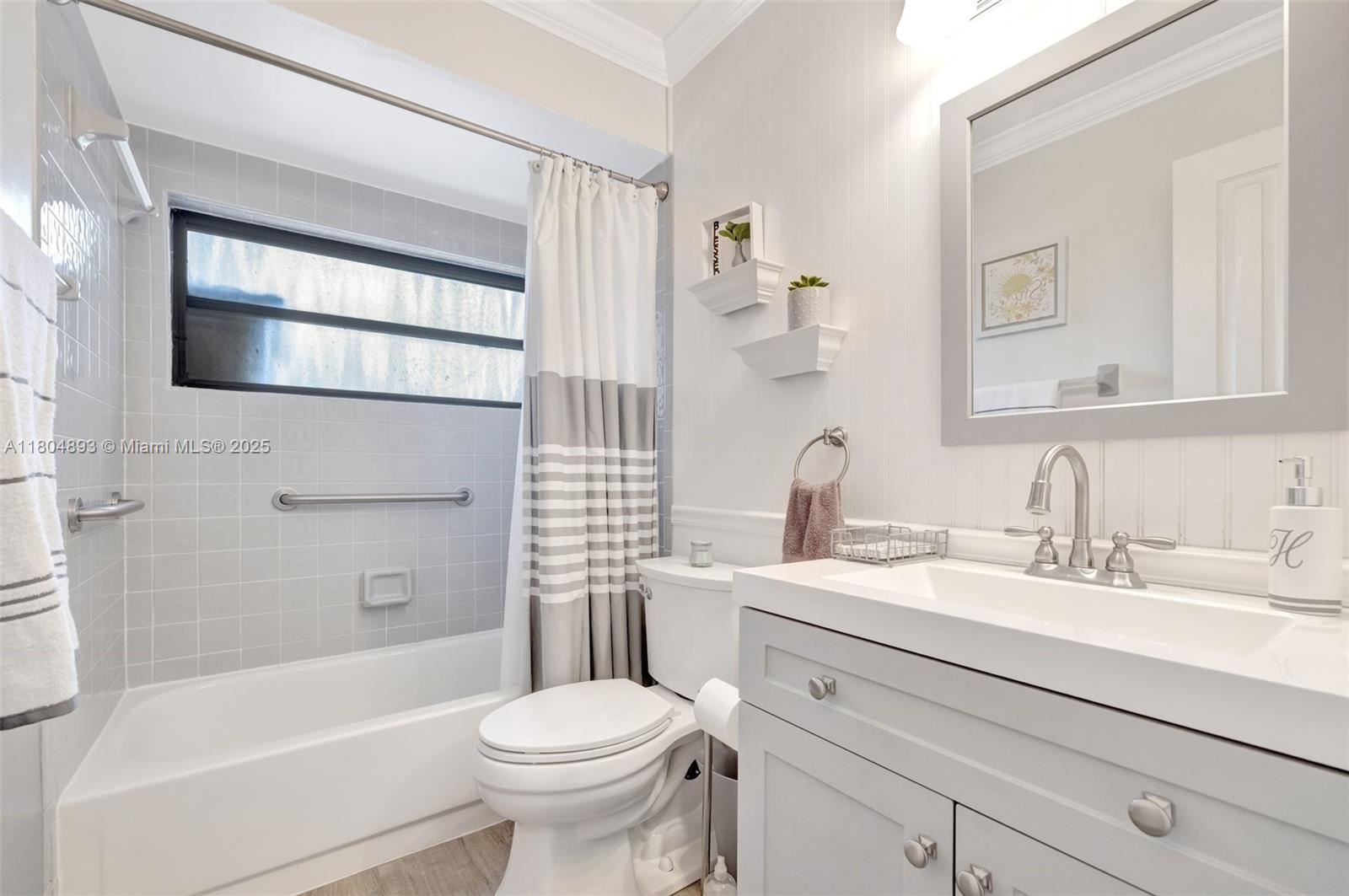 Cooper City, Florida, 33026, United States, 3 Bedrooms Bedrooms, ,2 BathroomsBathrooms,Residential,For Sale,1827965