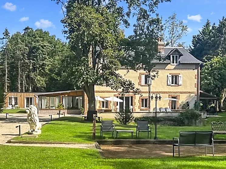 Trouville-sur-Mer, Normandy, 14360, FR, 7 Bedrooms Bedrooms, ,9 BathroomsBathrooms,Residential,For Sale,1672697